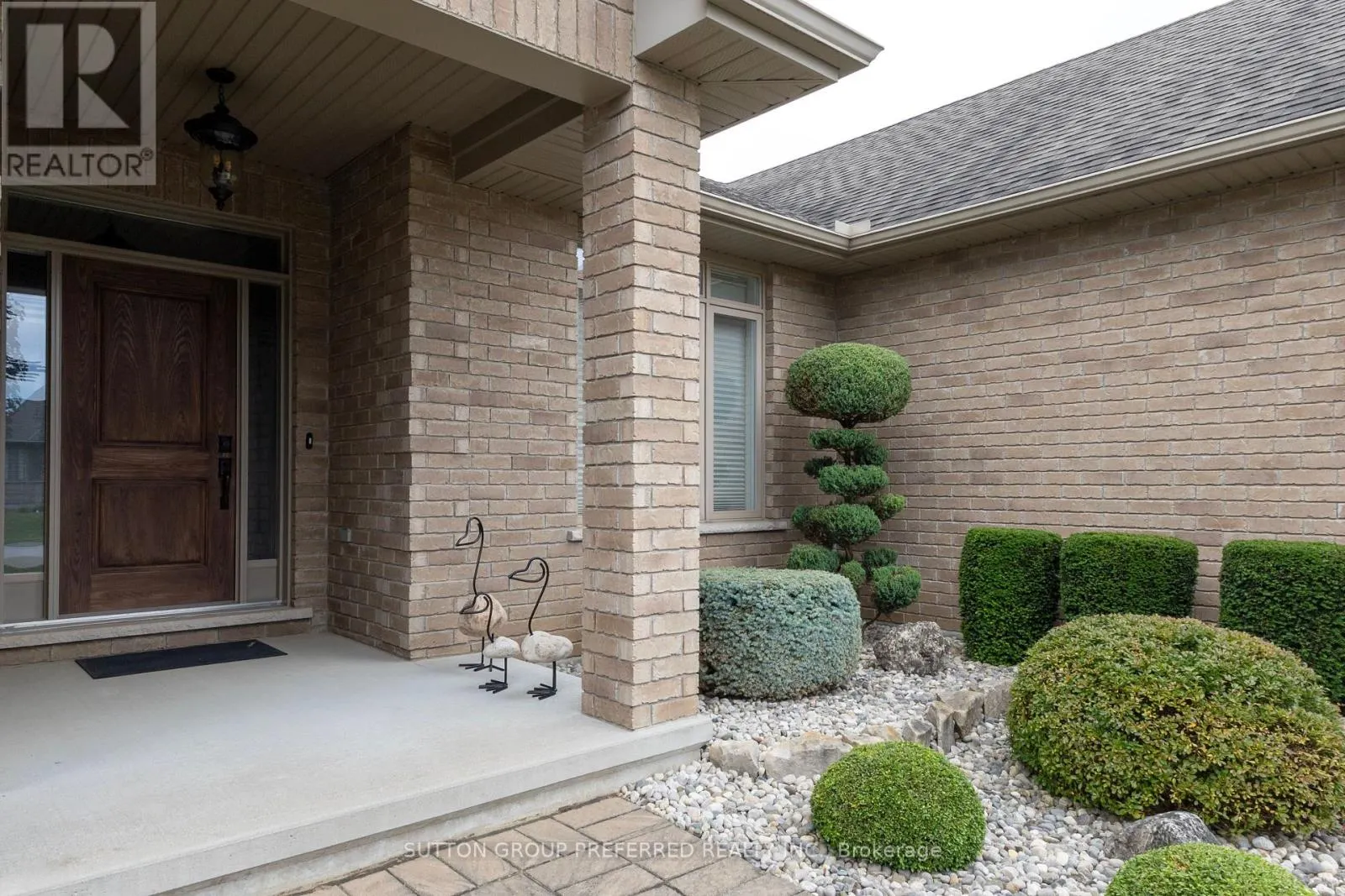 38 BRENMAR CRESCENT