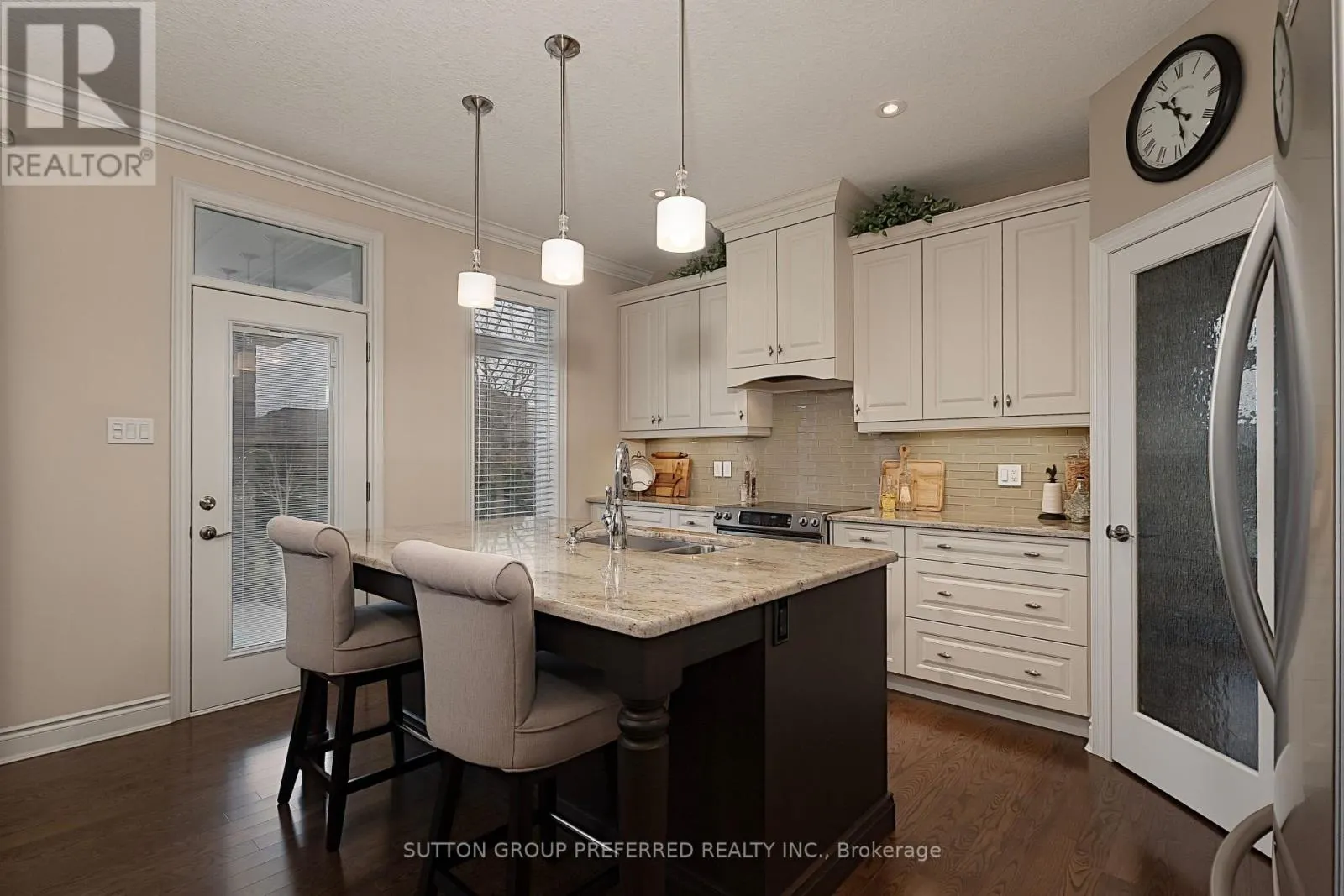 38 BRENMAR CRESCENT