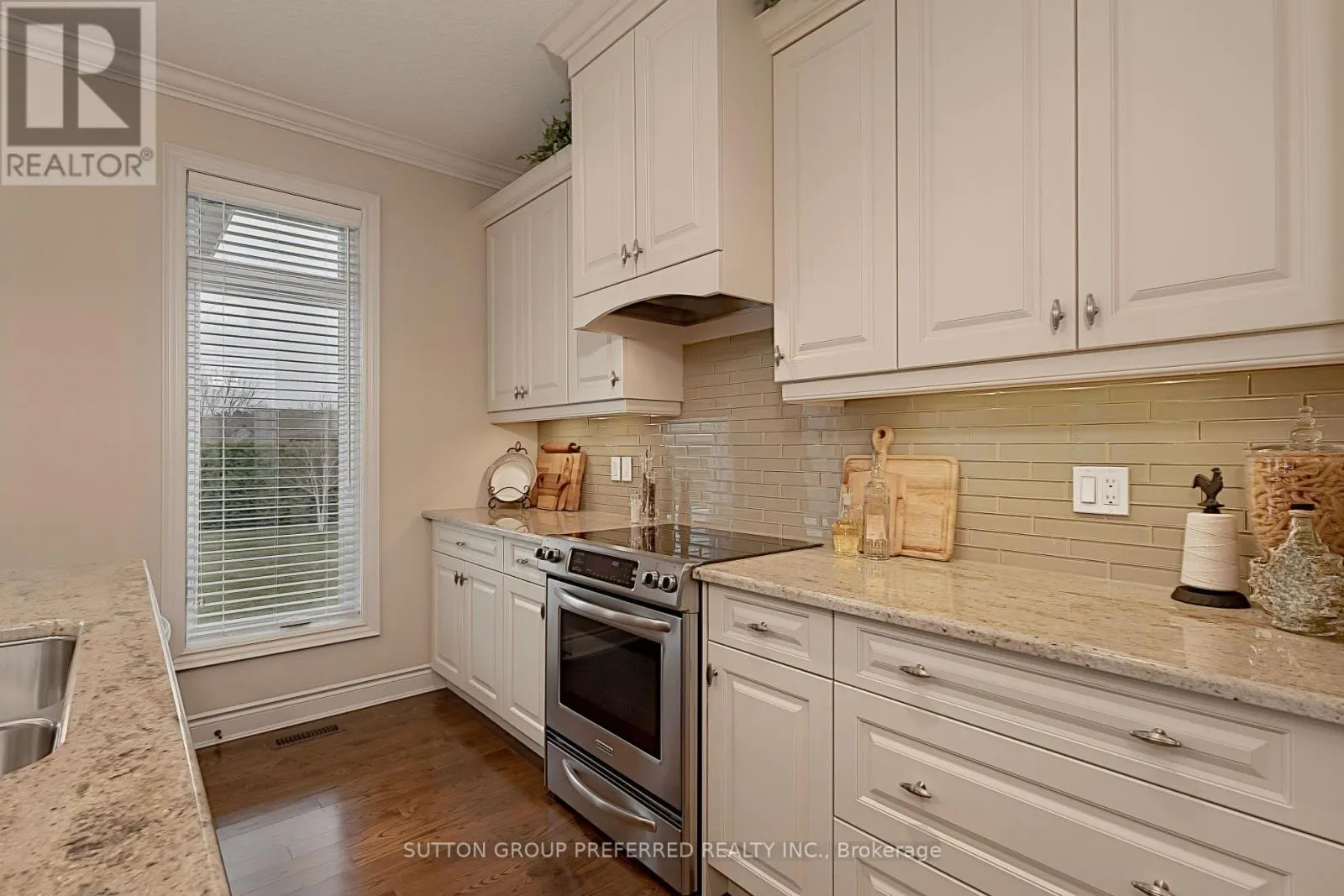 38 BRENMAR CRESCENT