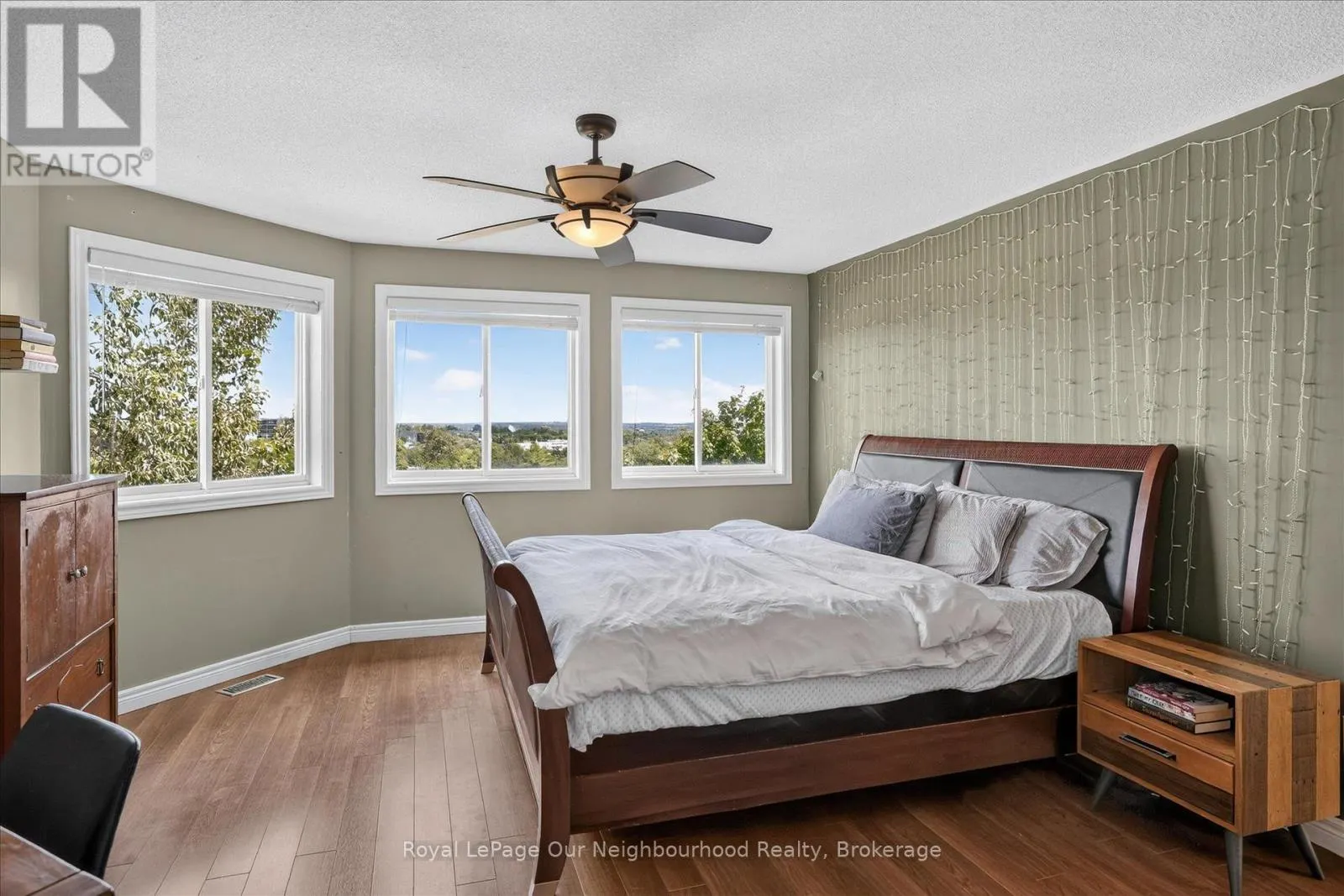 1072 SILVERDALE ROAD