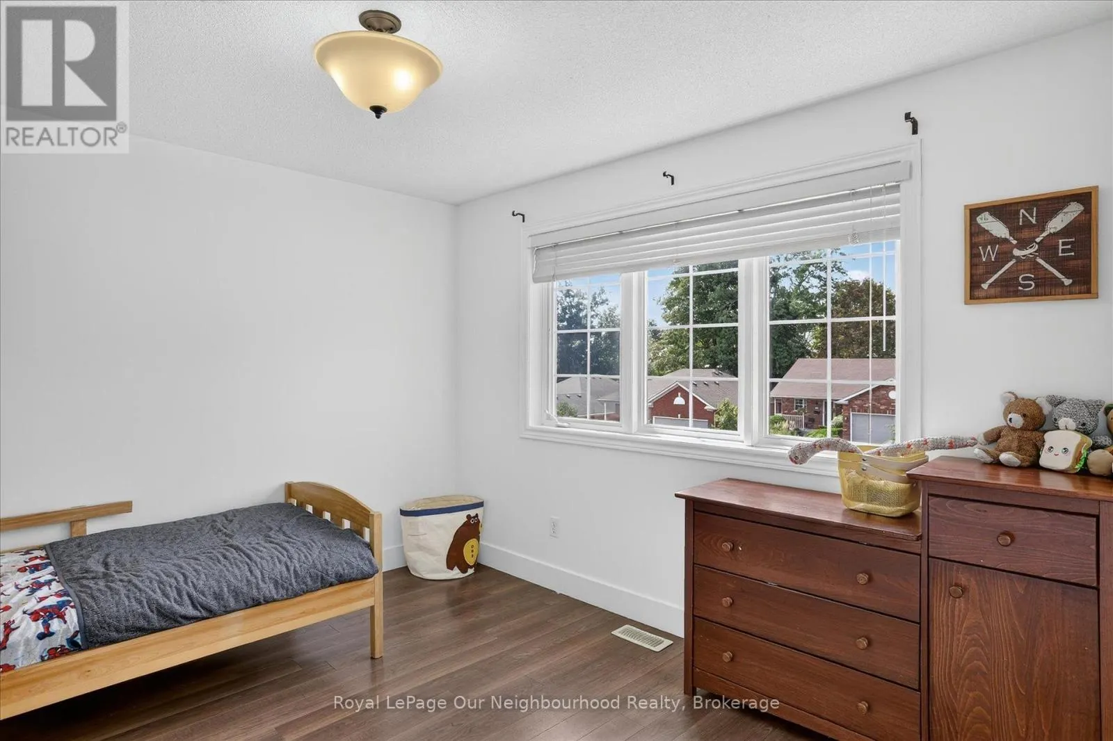 1072 SILVERDALE ROAD