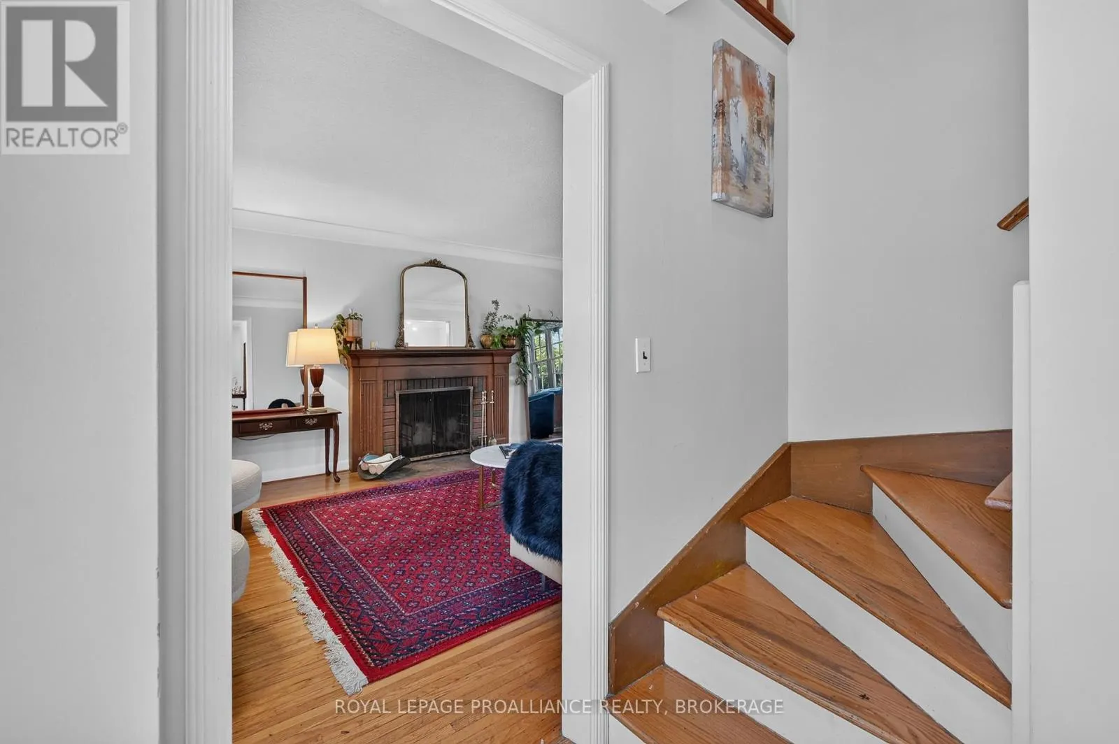 289 AVENUE ROAD