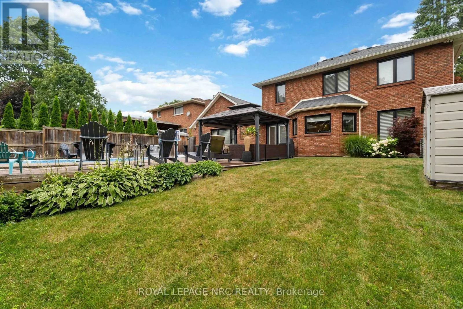 42 FORESTHILL CRESCENT
