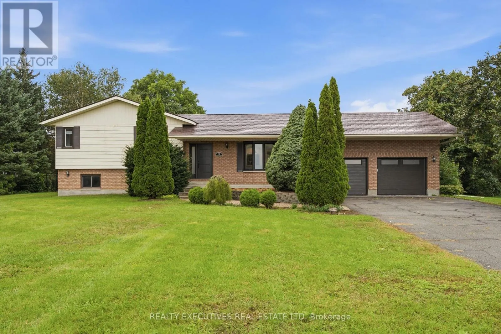 25 CRYSLER STATION ROAD