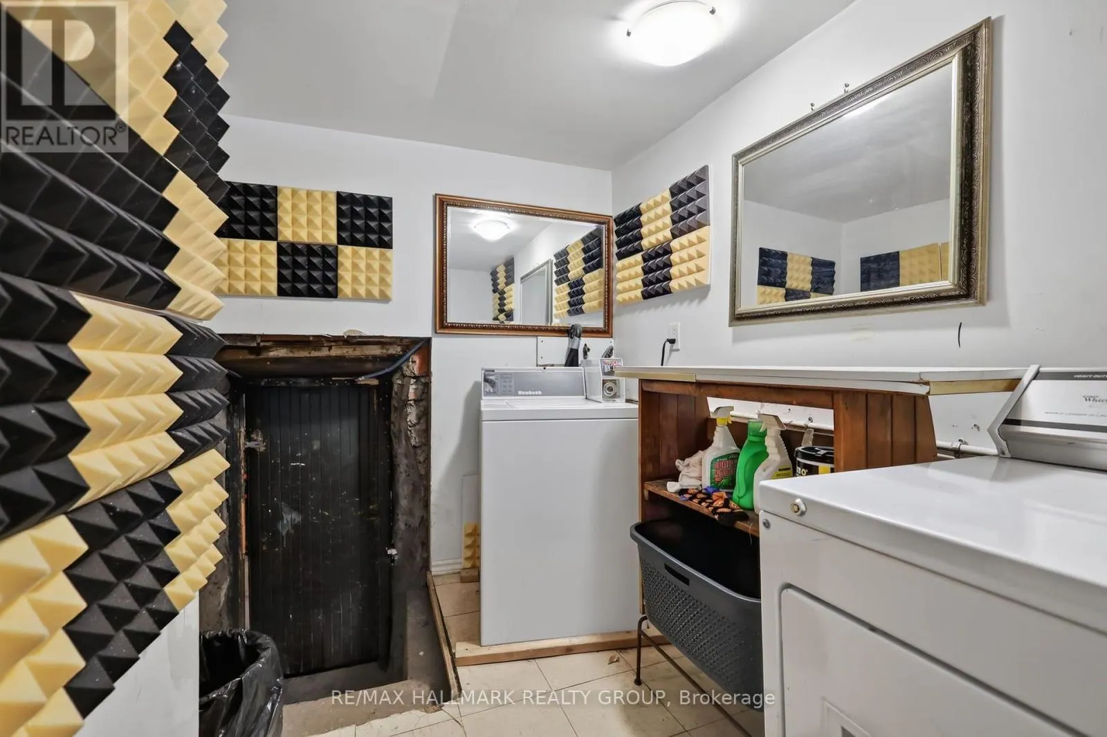 124-126 IRVING AVENUE