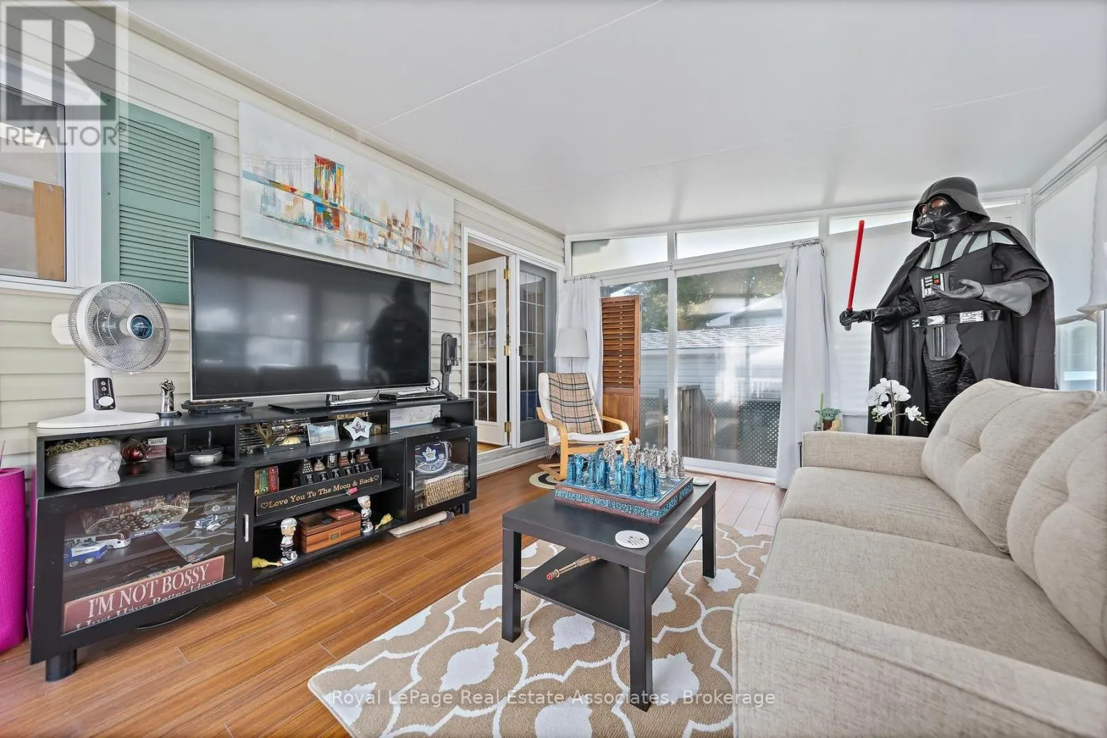48 LAKESHORE DRIVE