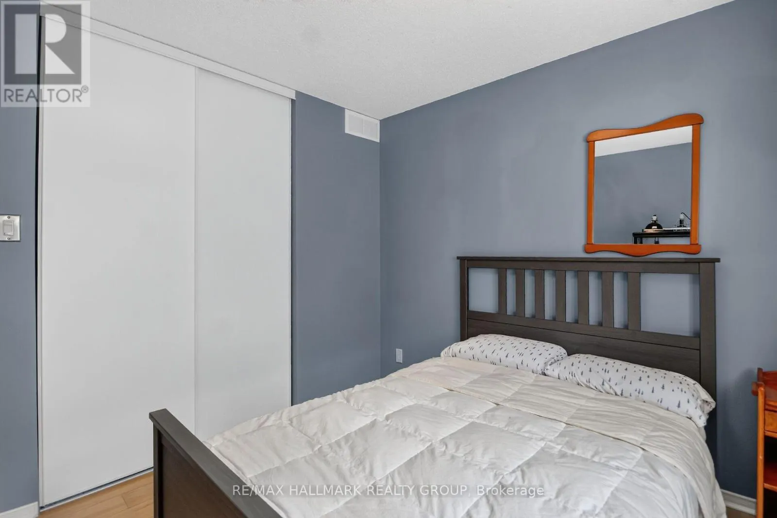 133 FAIRLOP WAY