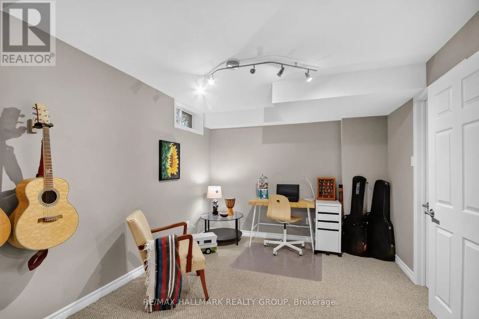 133 FAIRLOP WAY