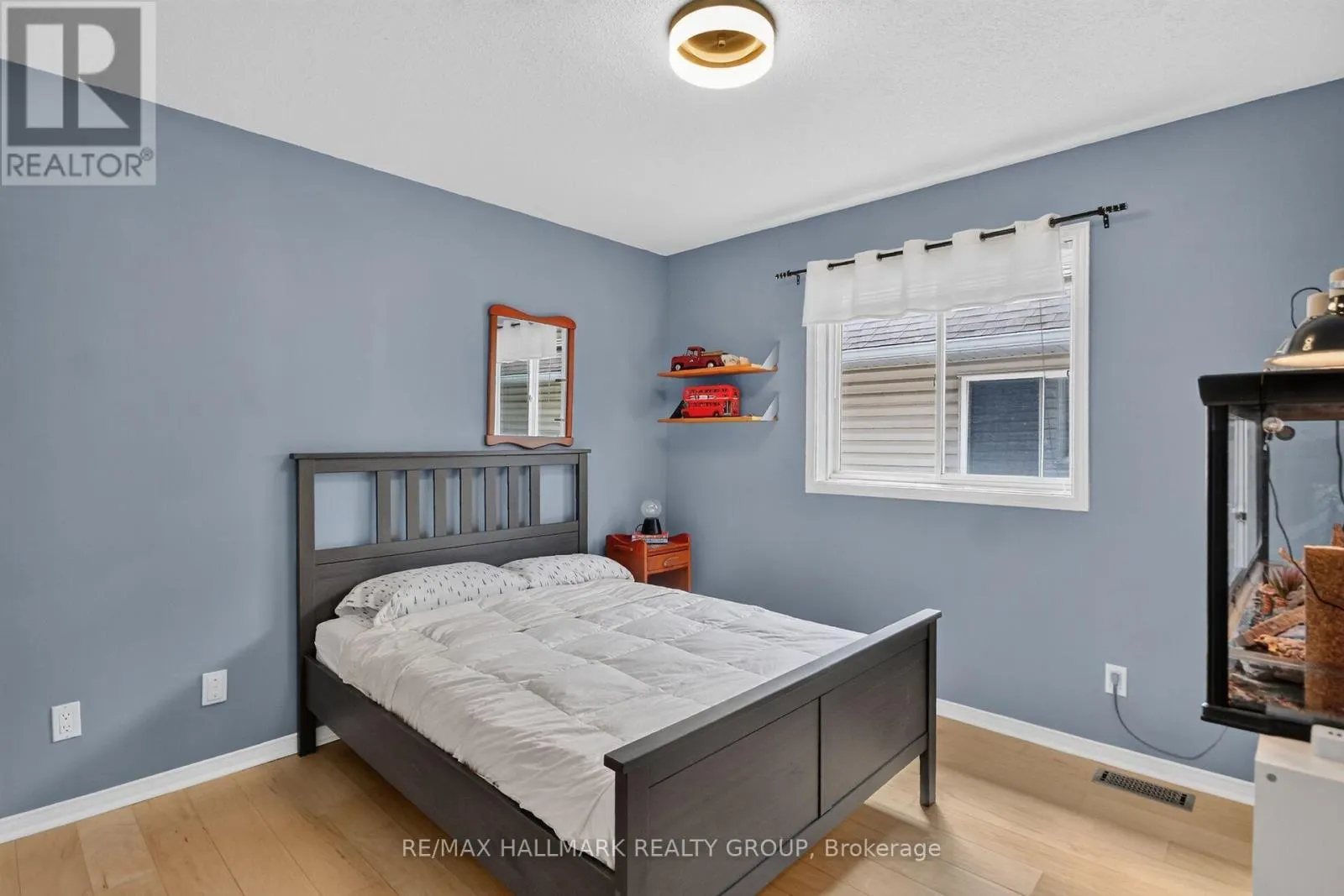 133 FAIRLOP WAY