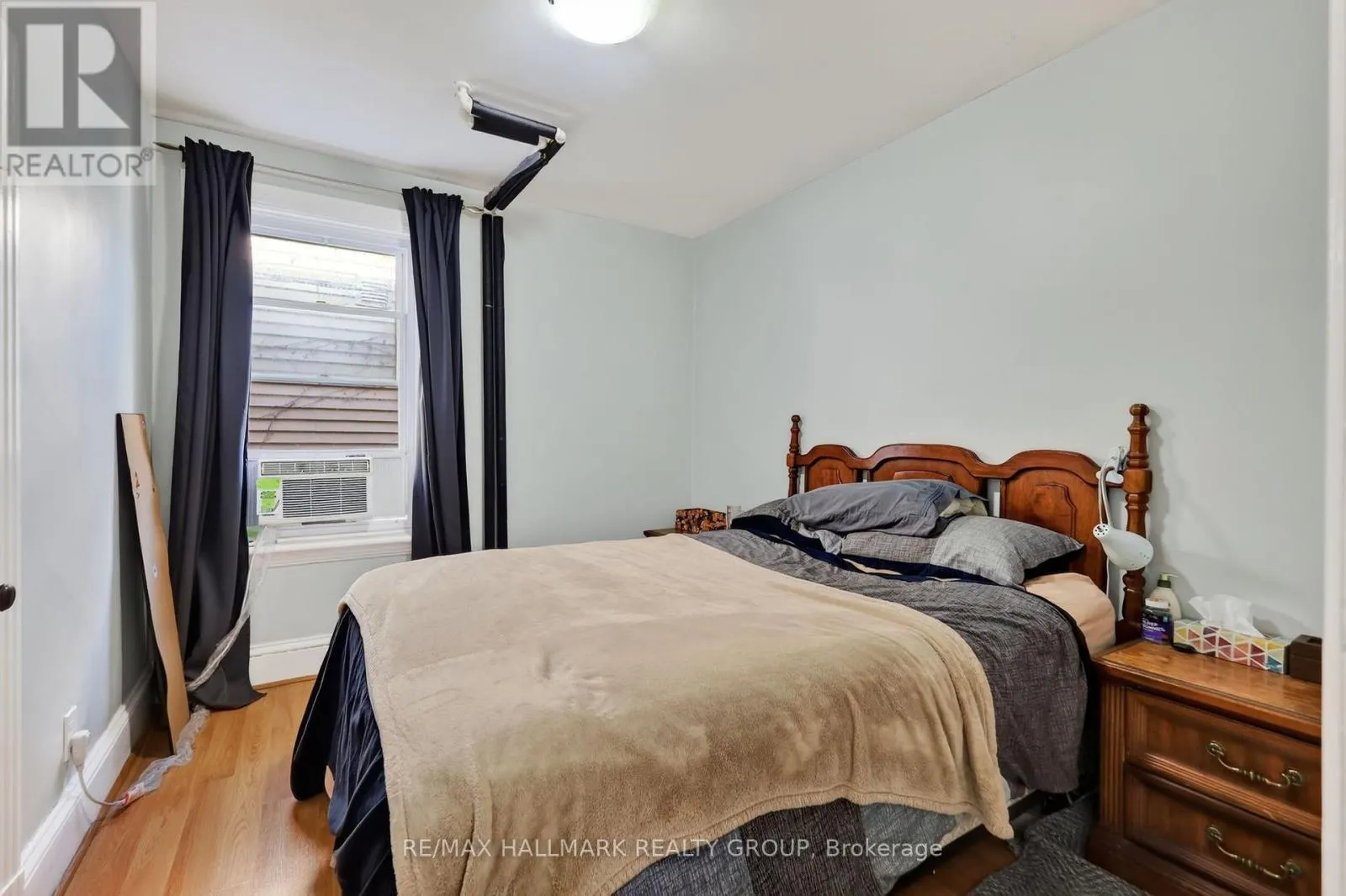 124-126 IRVING AVENUE
