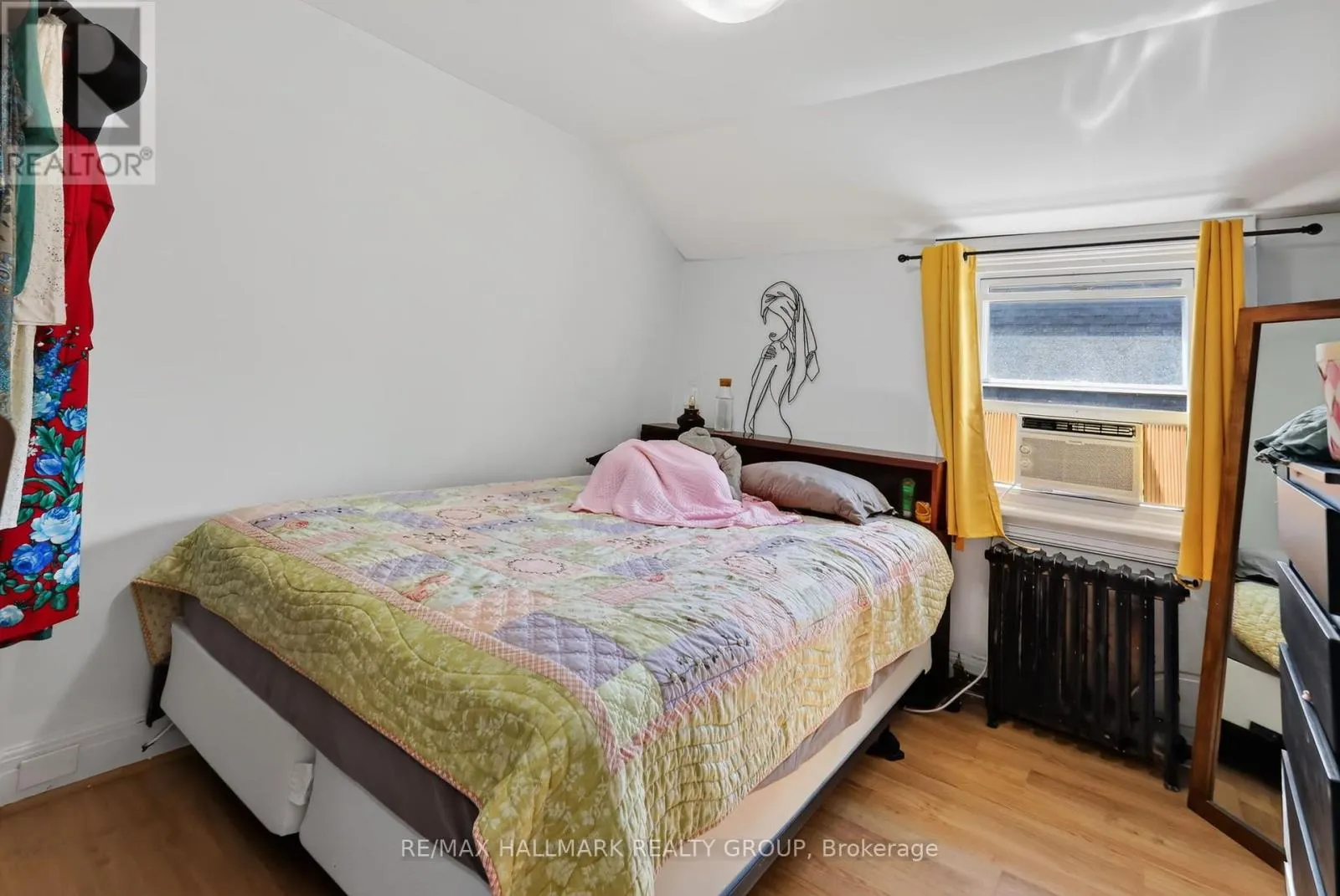 124-126 IRVING AVENUE