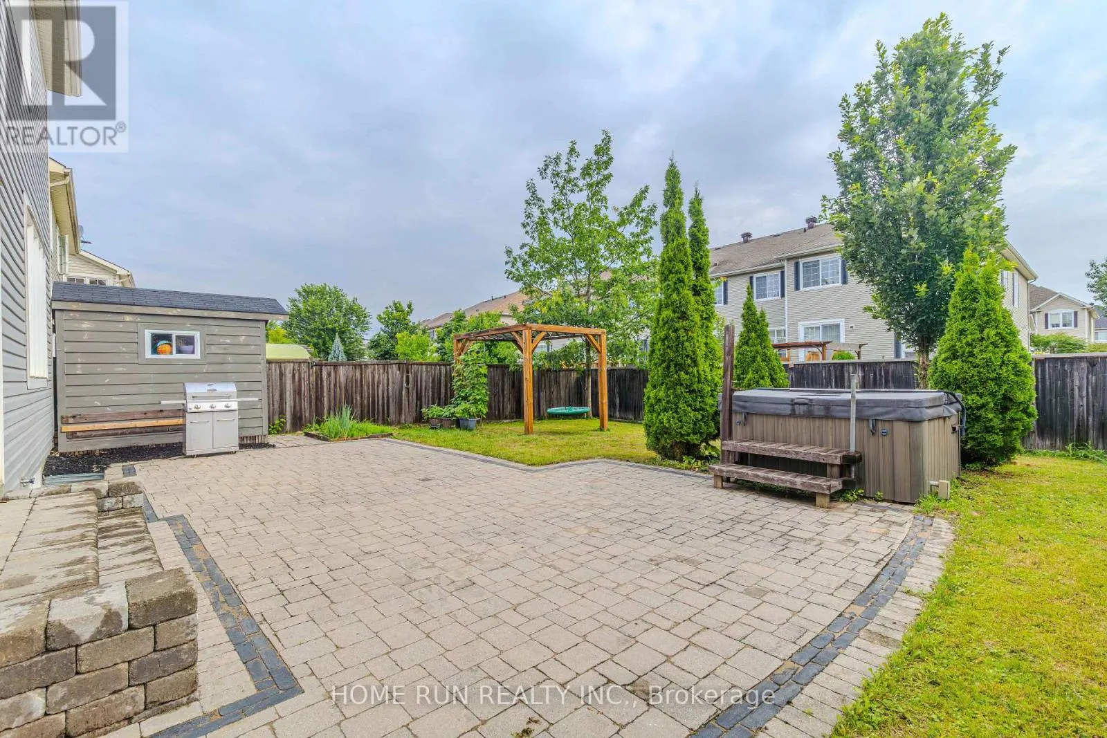 538 RAVENDALE WAY