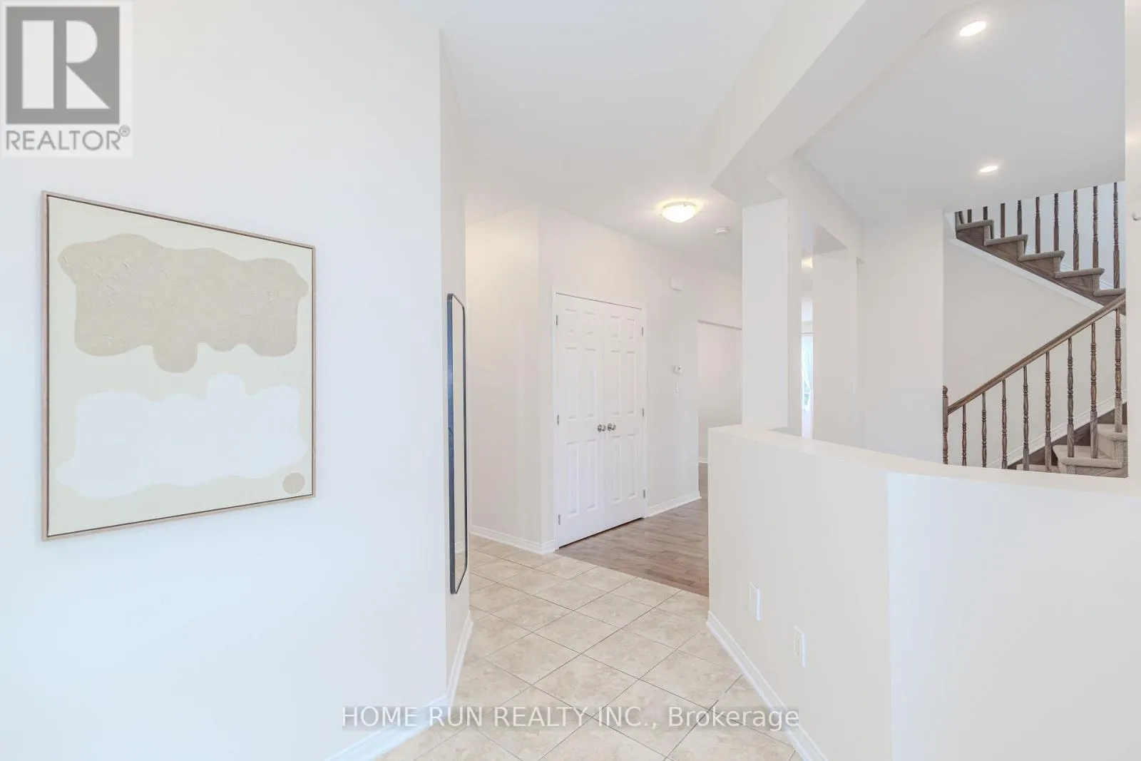 538 RAVENDALE WAY