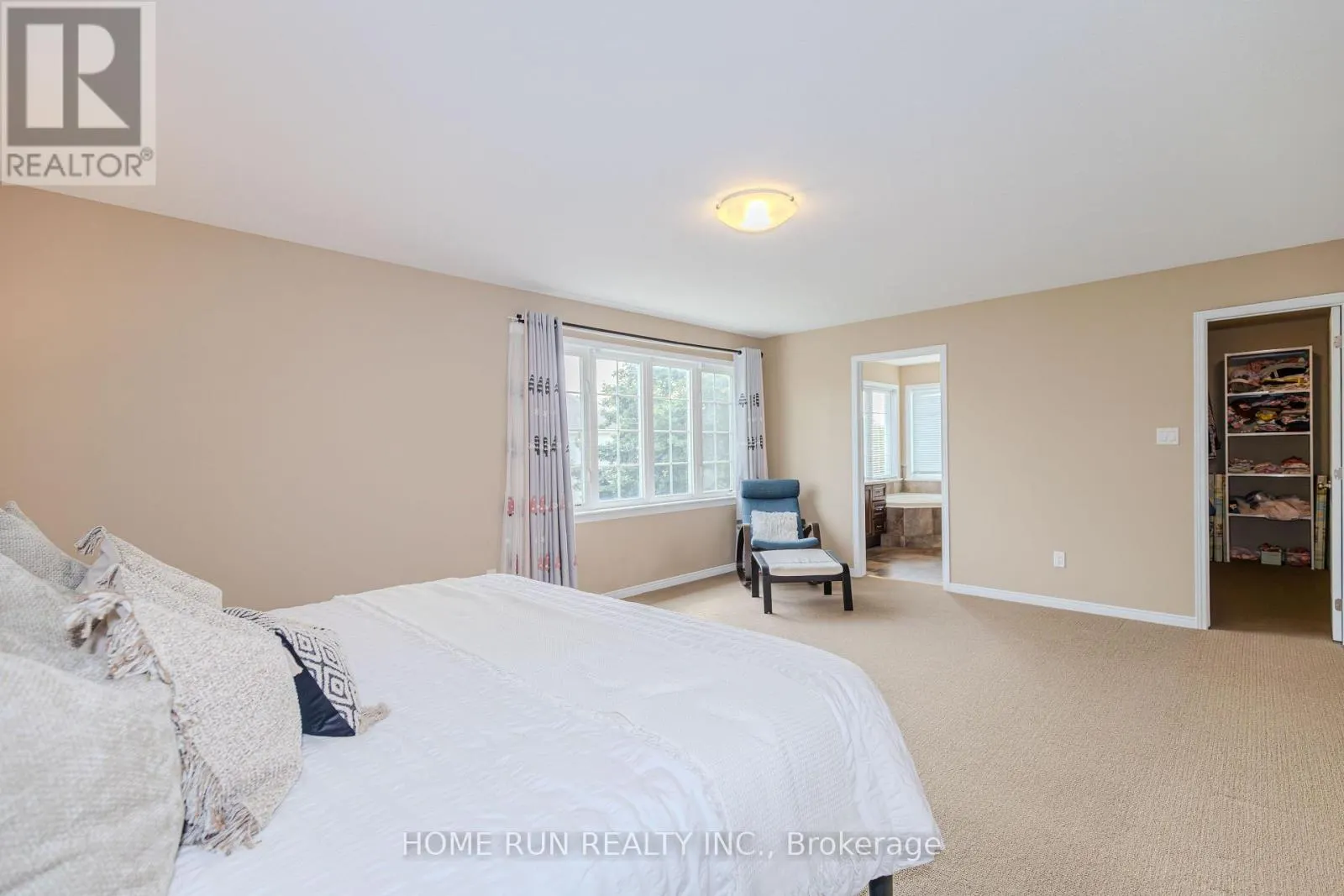 538 RAVENDALE WAY