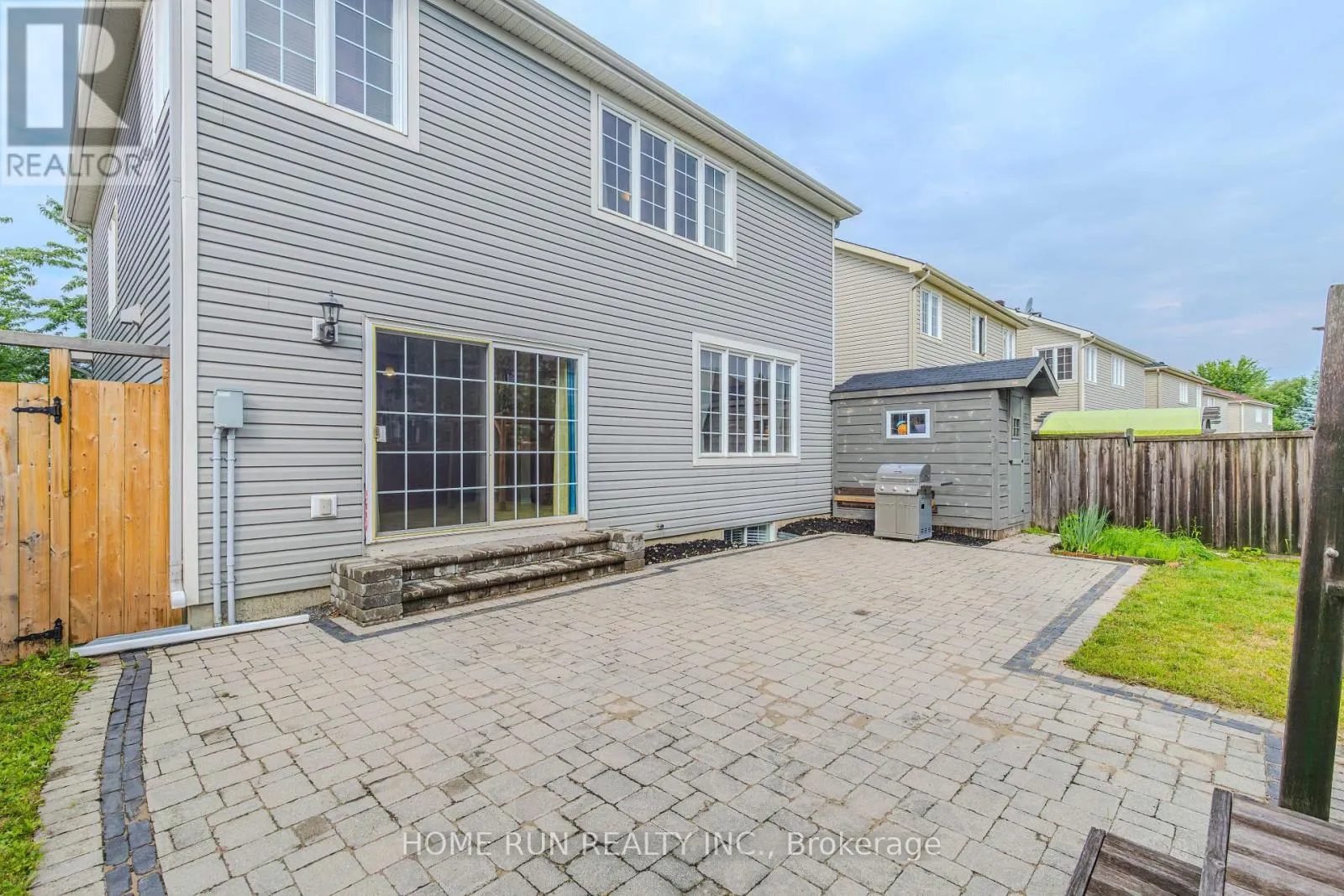 538 RAVENDALE WAY