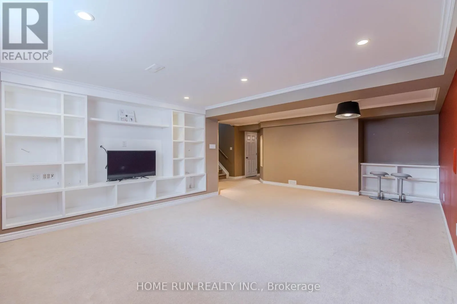538 RAVENDALE WAY