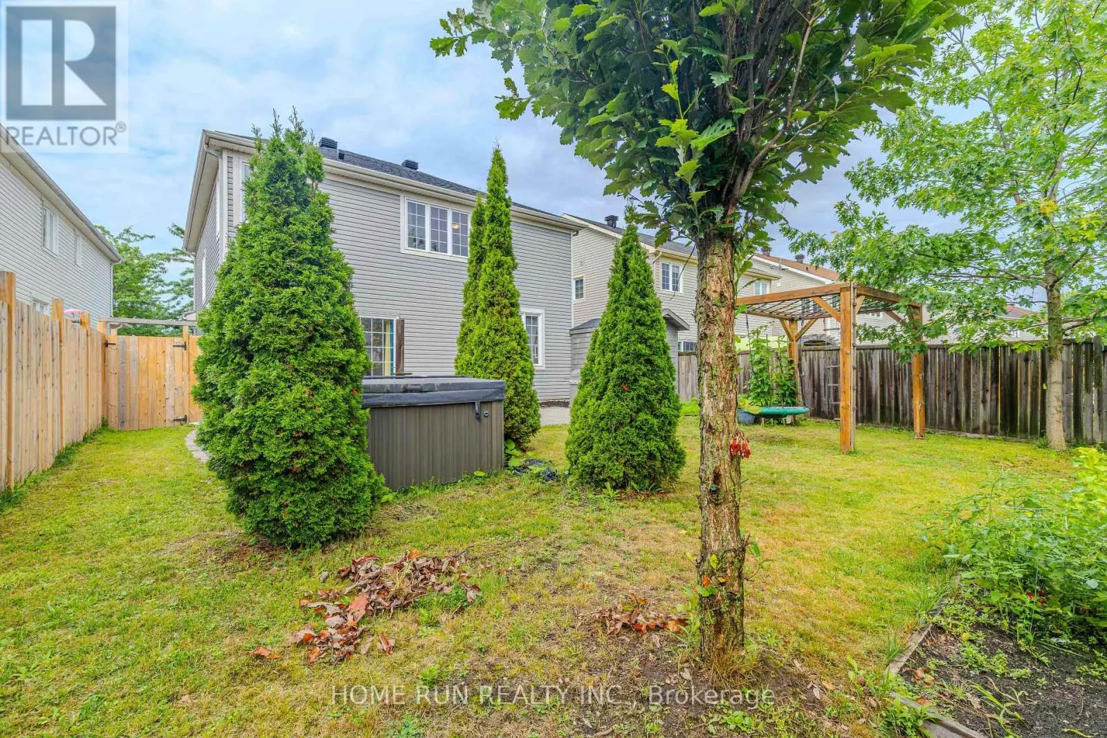 538 RAVENDALE WAY