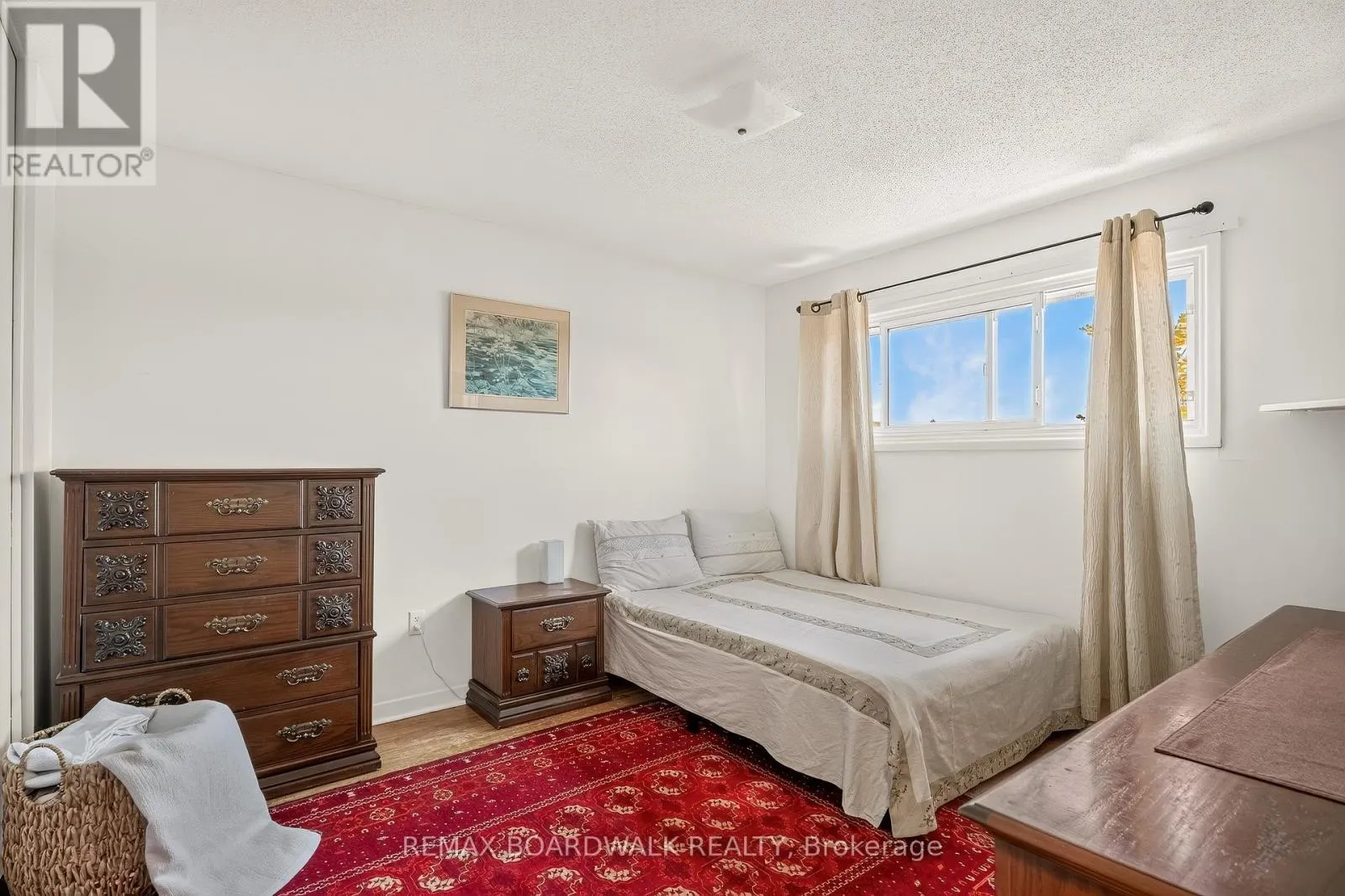 7 CHARKAY STREET