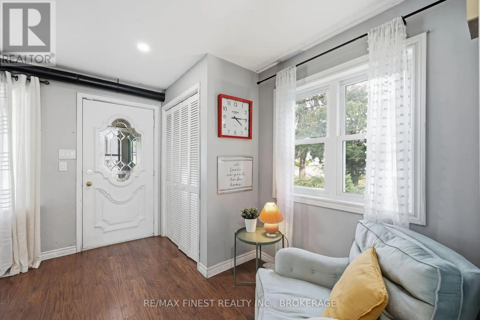 348 CHARLES STREET N