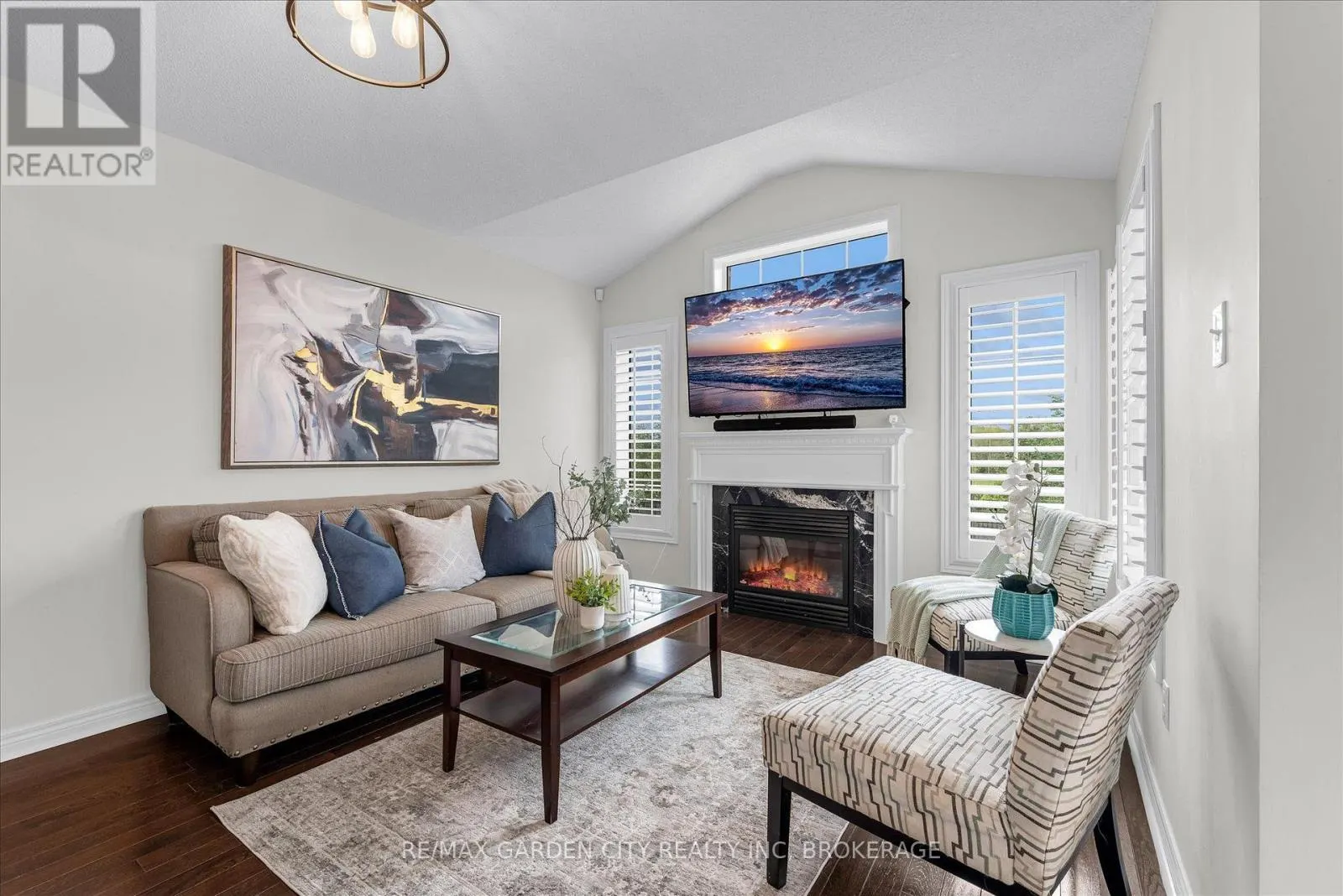 26 KEITH CRESCENT