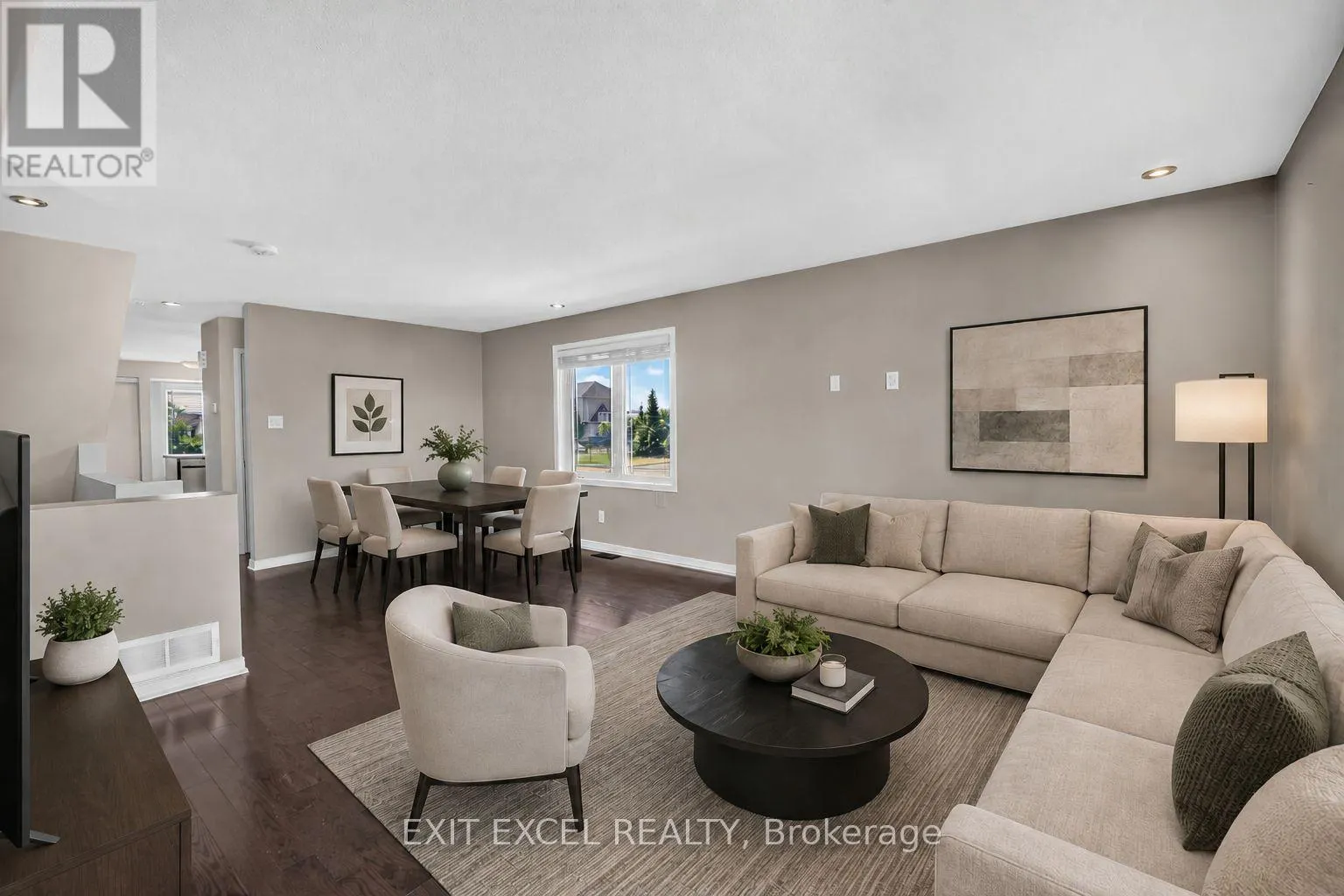 1 - 532 LAKERIDGE DRIVE