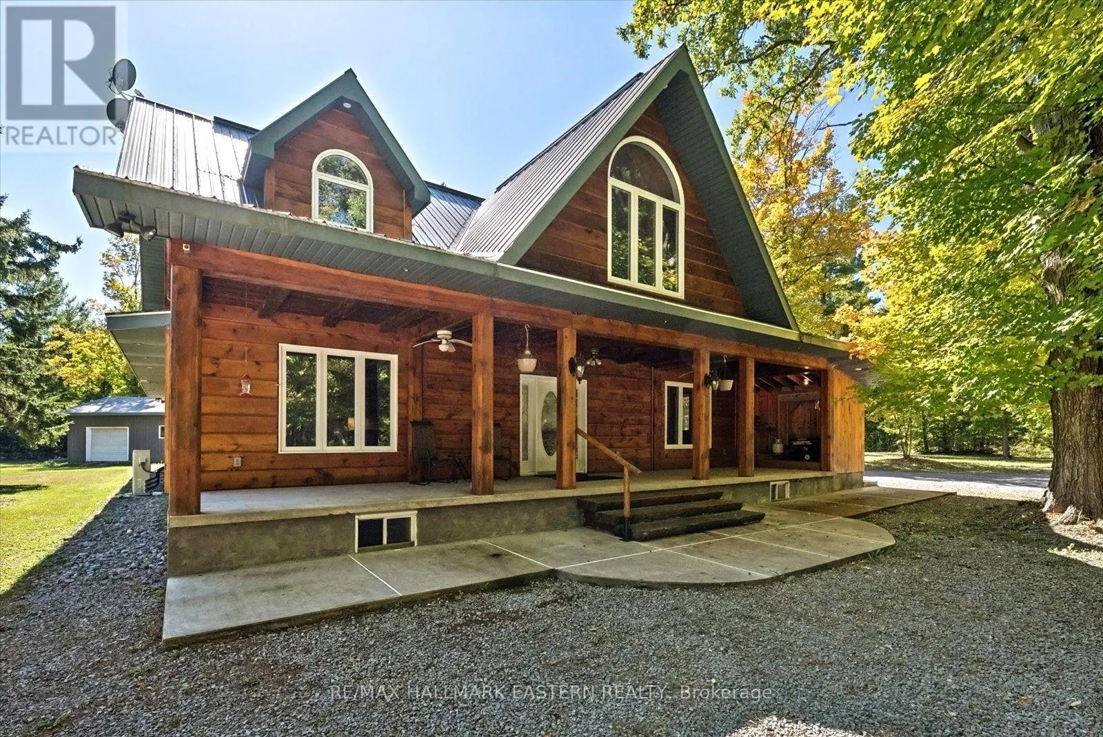 778 EIGHTH LINE ROAD S