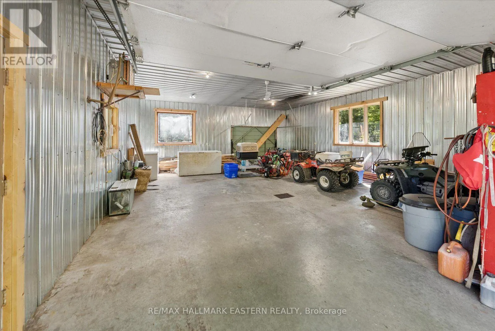 778 EIGHTH LINE ROAD S