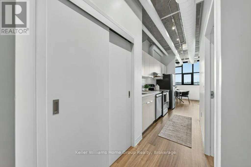 304 - 120 HURON STREET #304