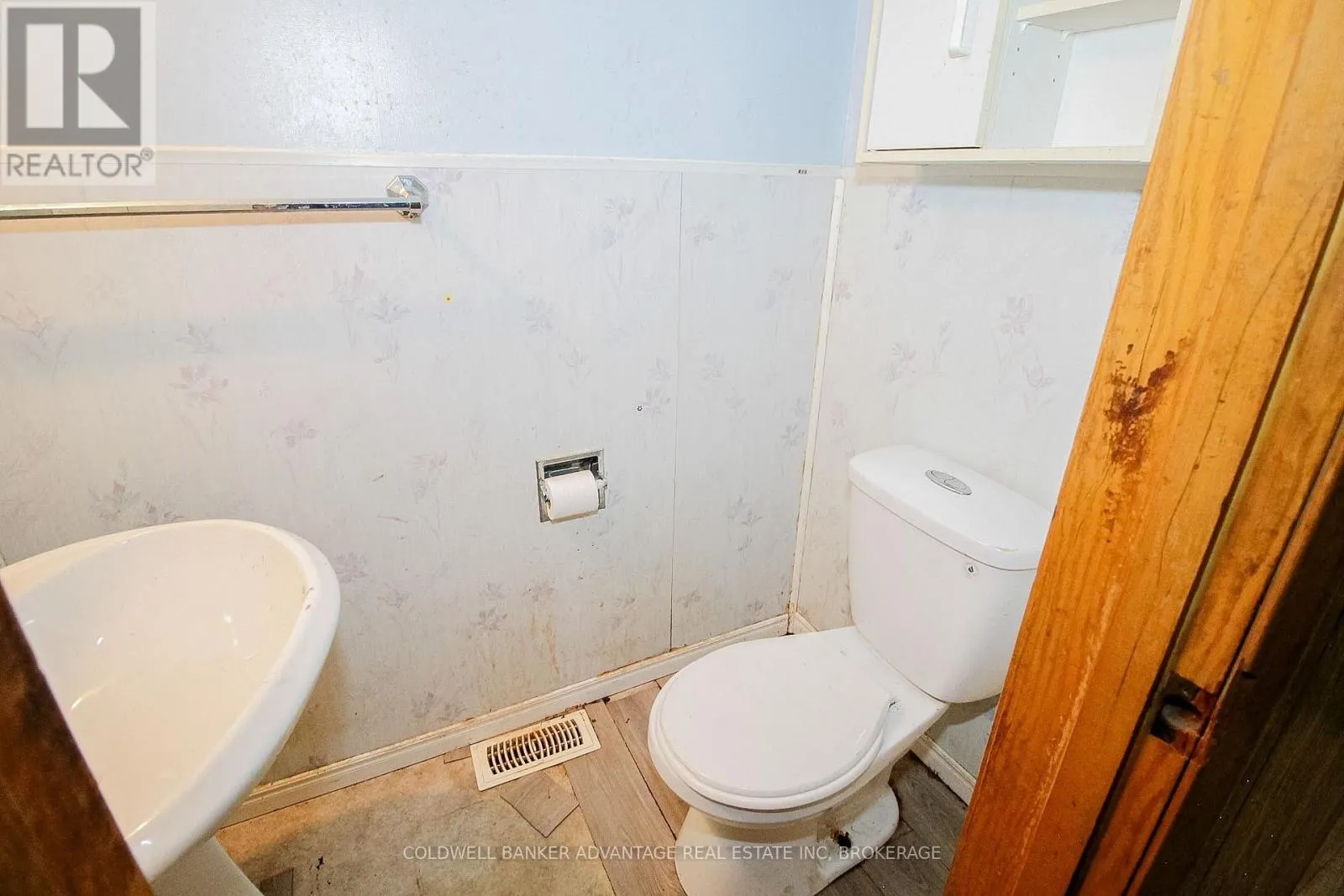 27 HUGHES AVENUE