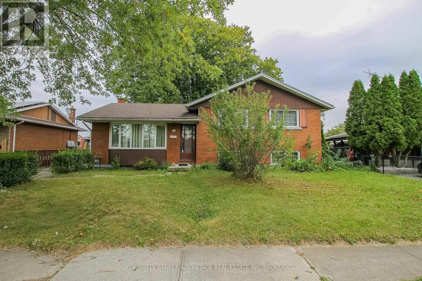 27 HUGHES AVENUE