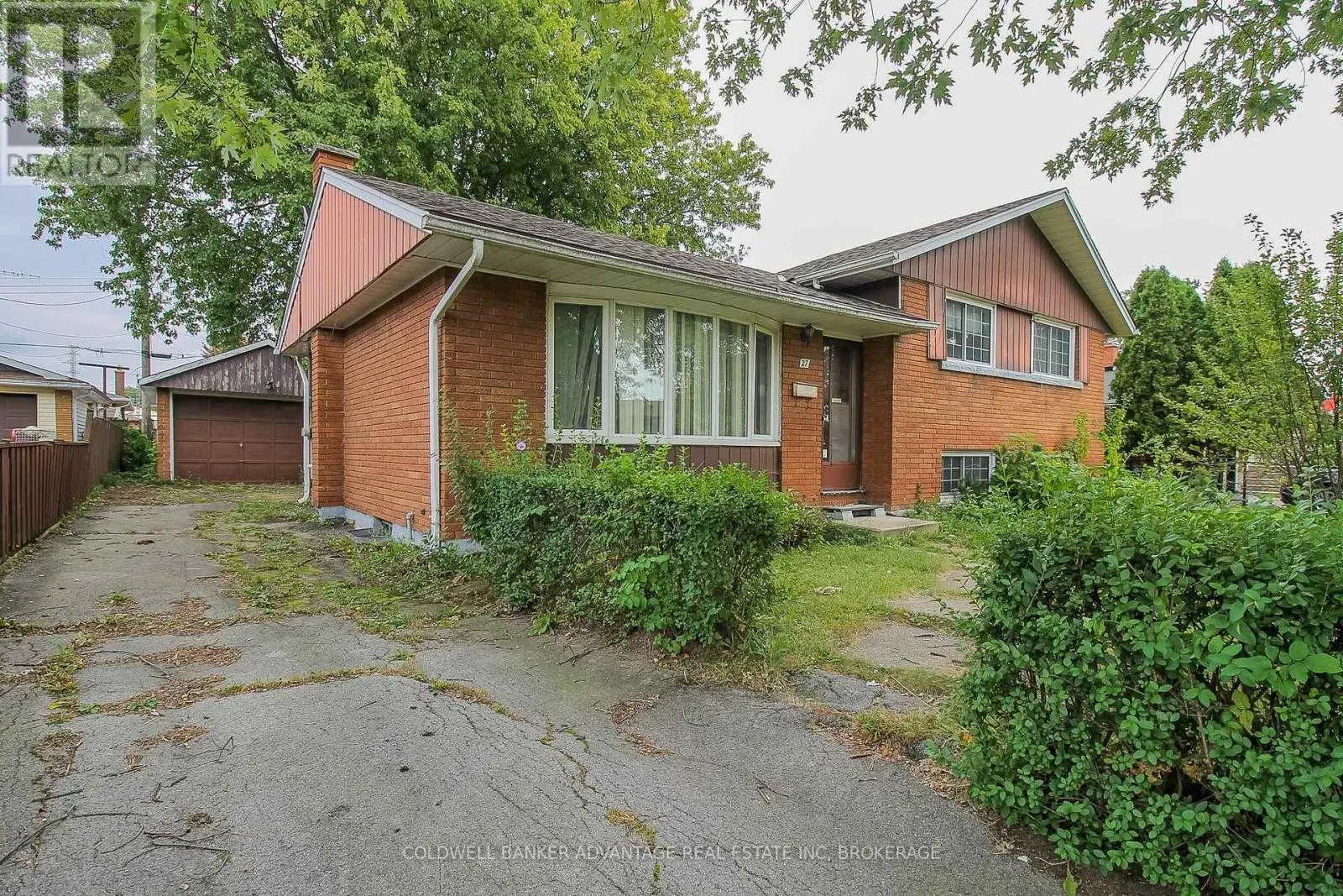 27 HUGHES AVENUE