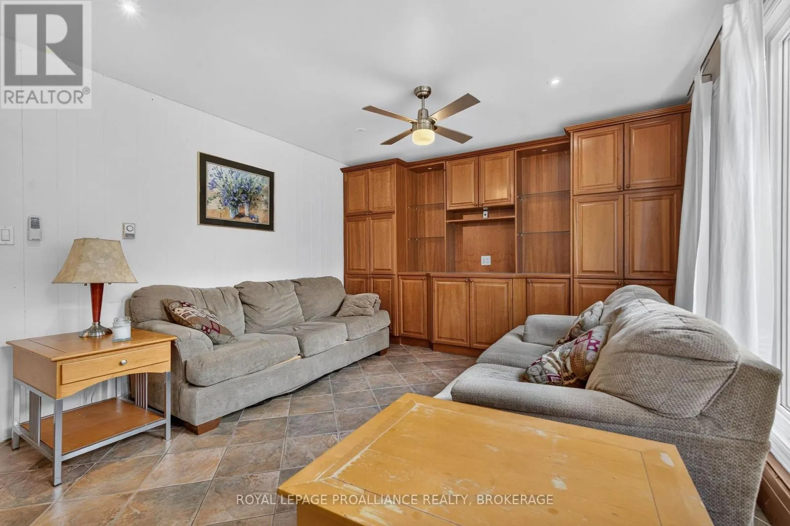 130 MACDONNELL STREET