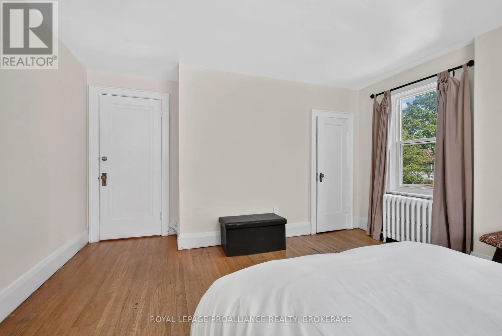 130 MACDONNELL STREET