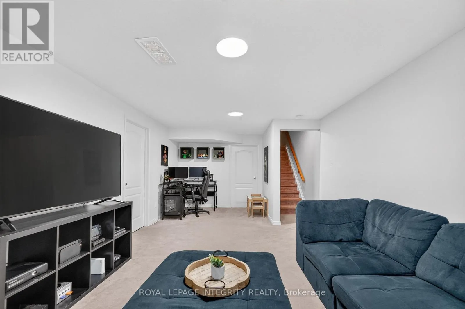 1764 PLAINRIDGE CRESCENT