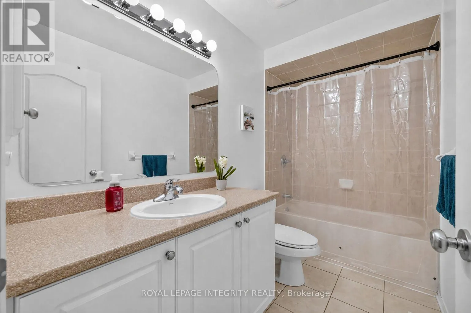 1764 PLAINRIDGE CRESCENT