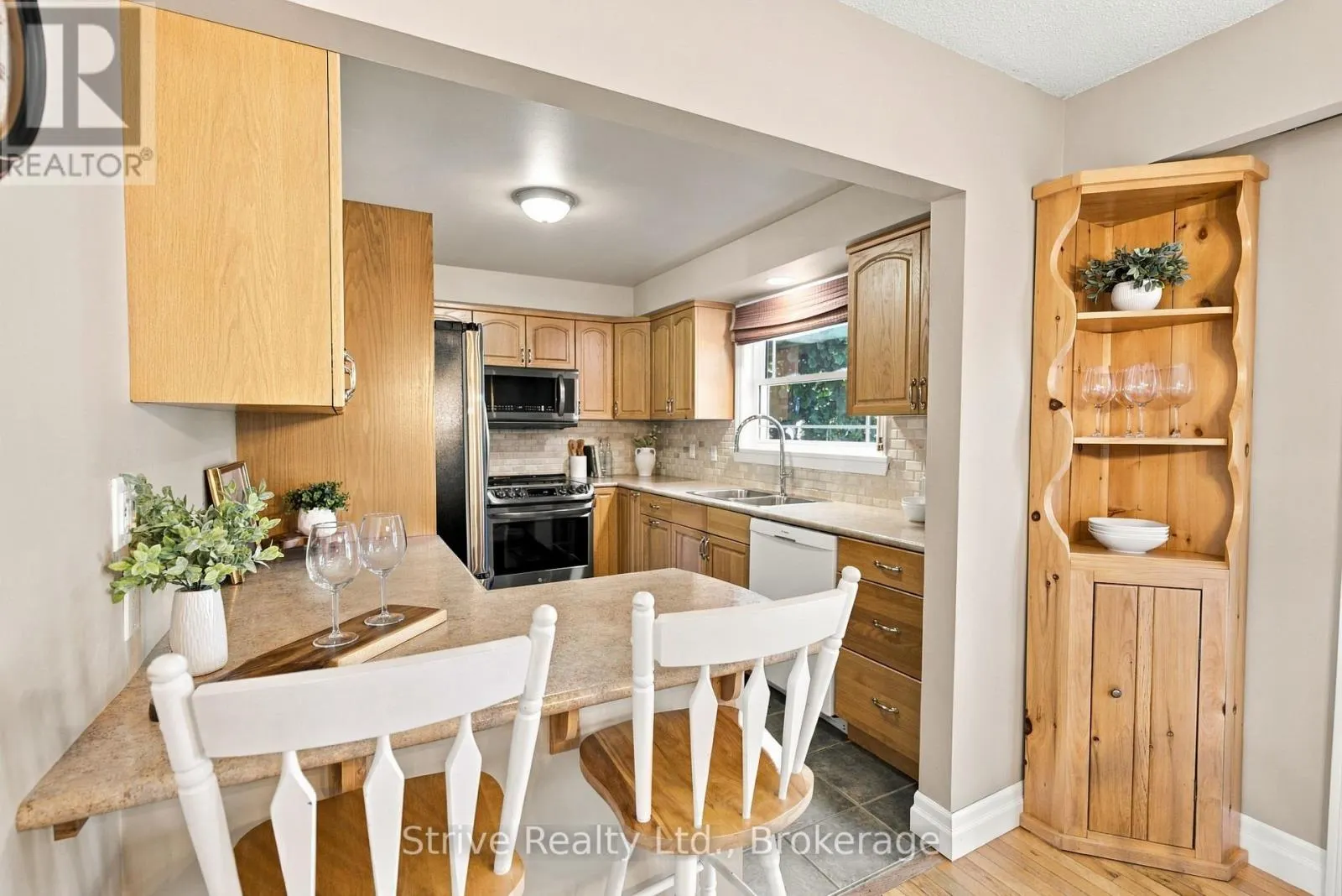 6 LENORE AVENUE