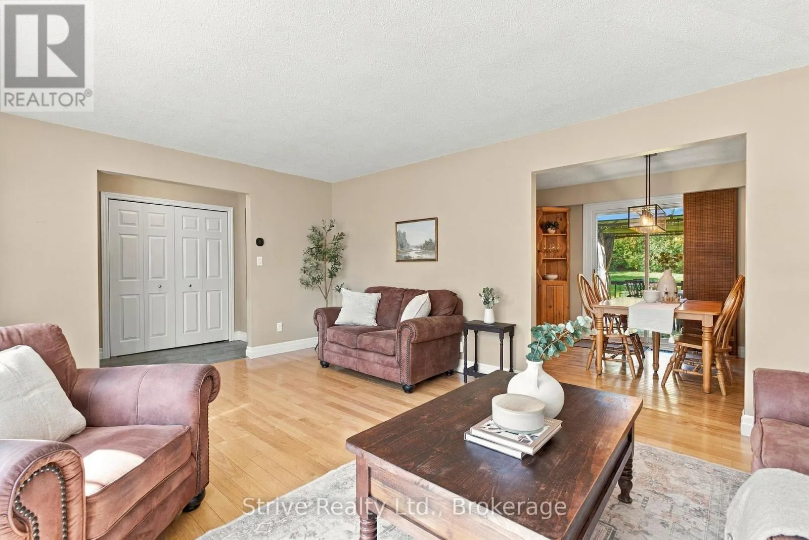 6 LENORE AVENUE