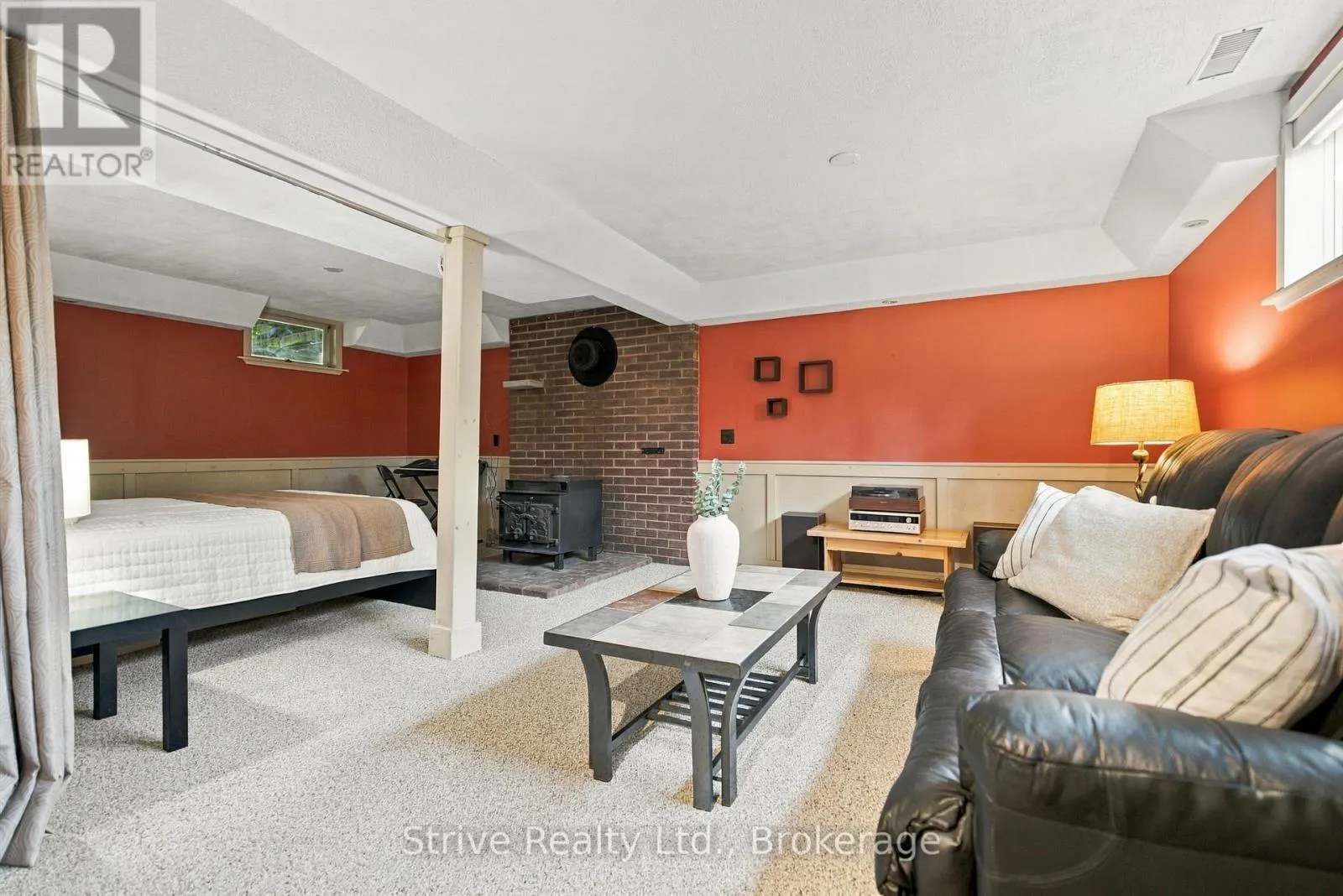 6 LENORE AVENUE