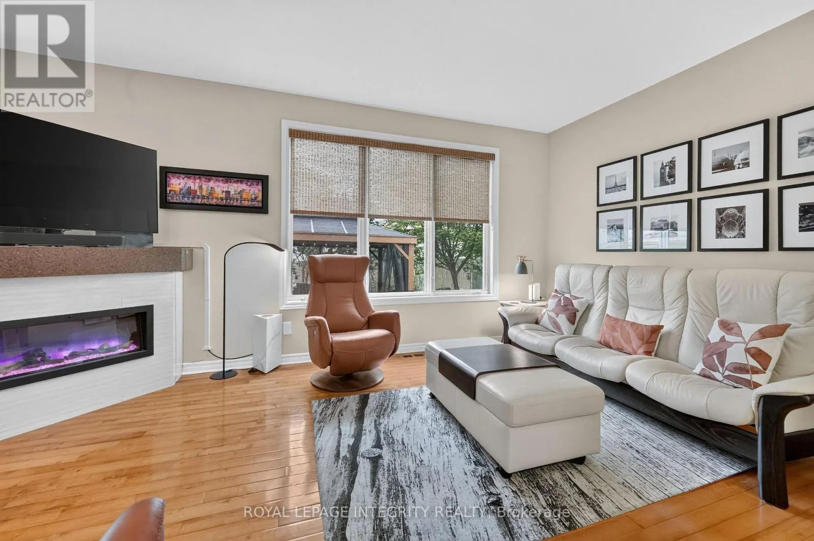 2117 SANDY OAKS DRIVE