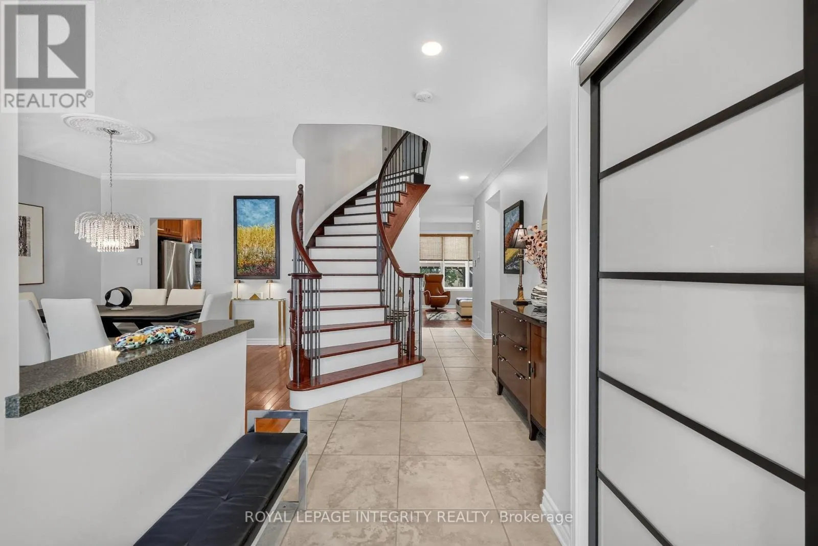 2117 SANDY OAKS DRIVE