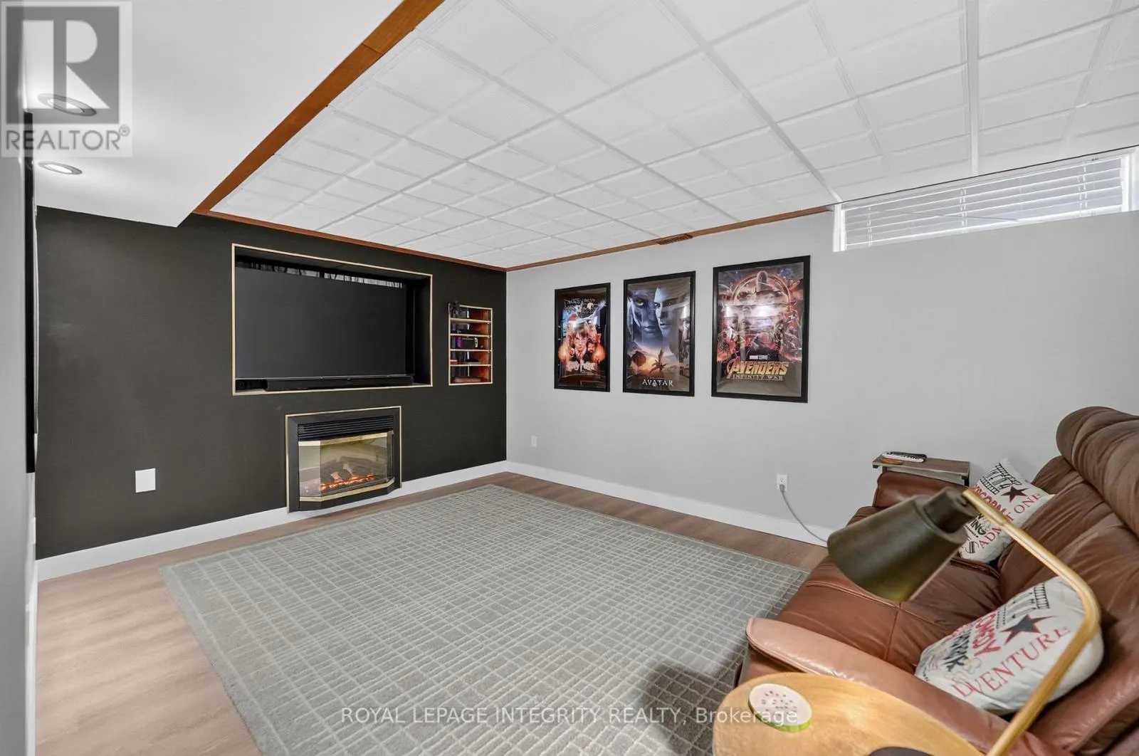2117 SANDY OAKS DRIVE