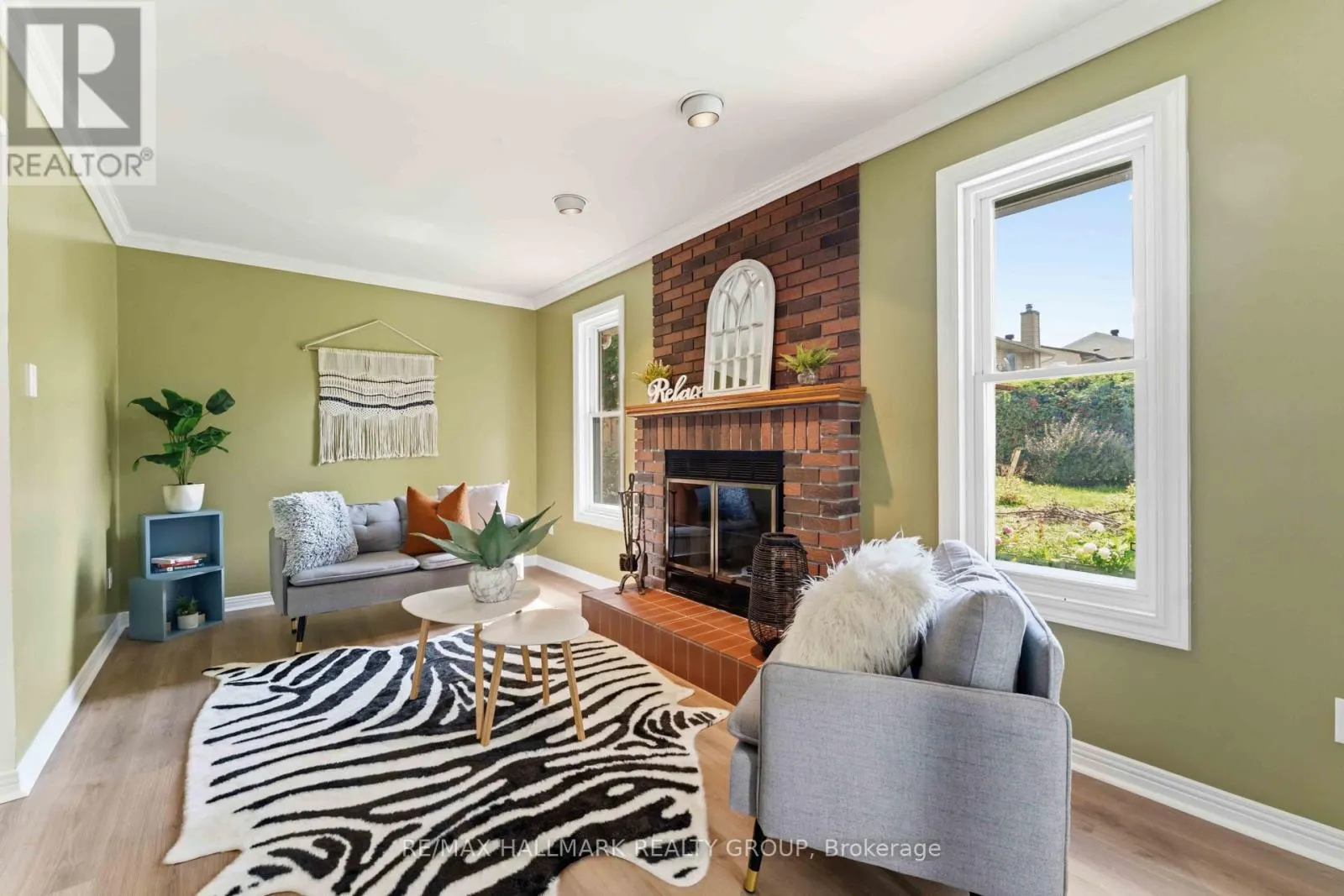 1380 PEBBLE ROAD