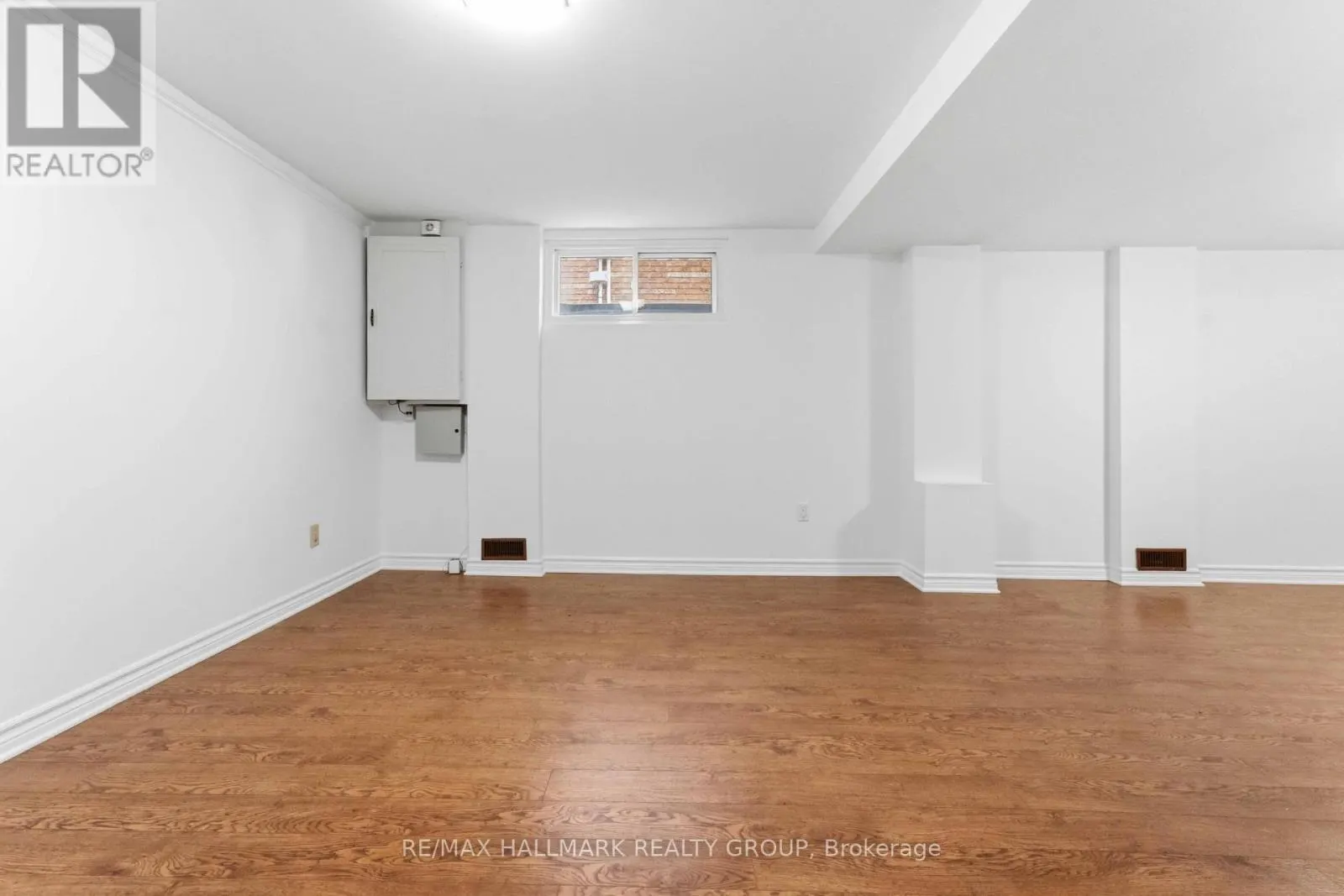 1380 PEBBLE ROAD