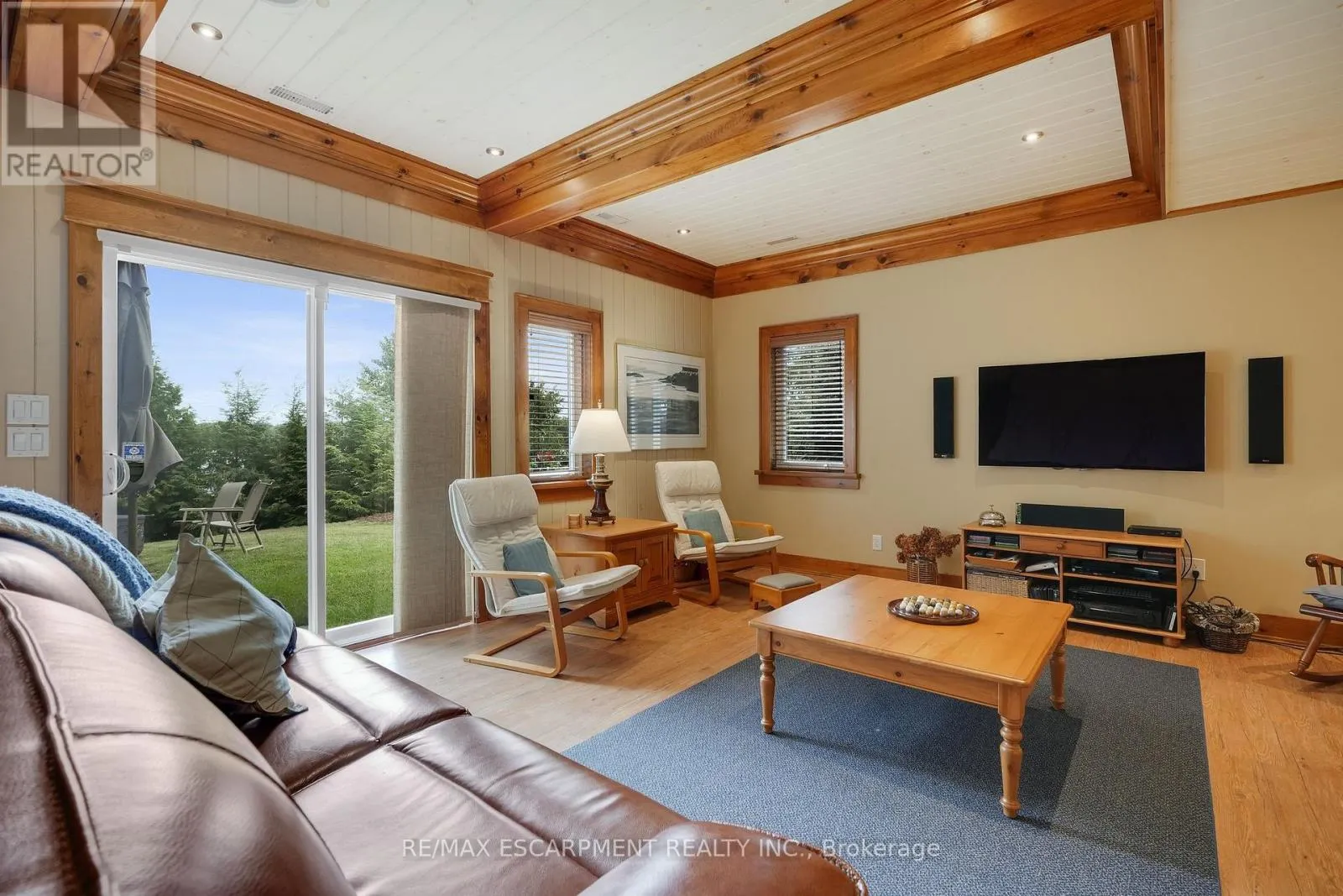 36 MANITOUWABING ESTATES ROAD