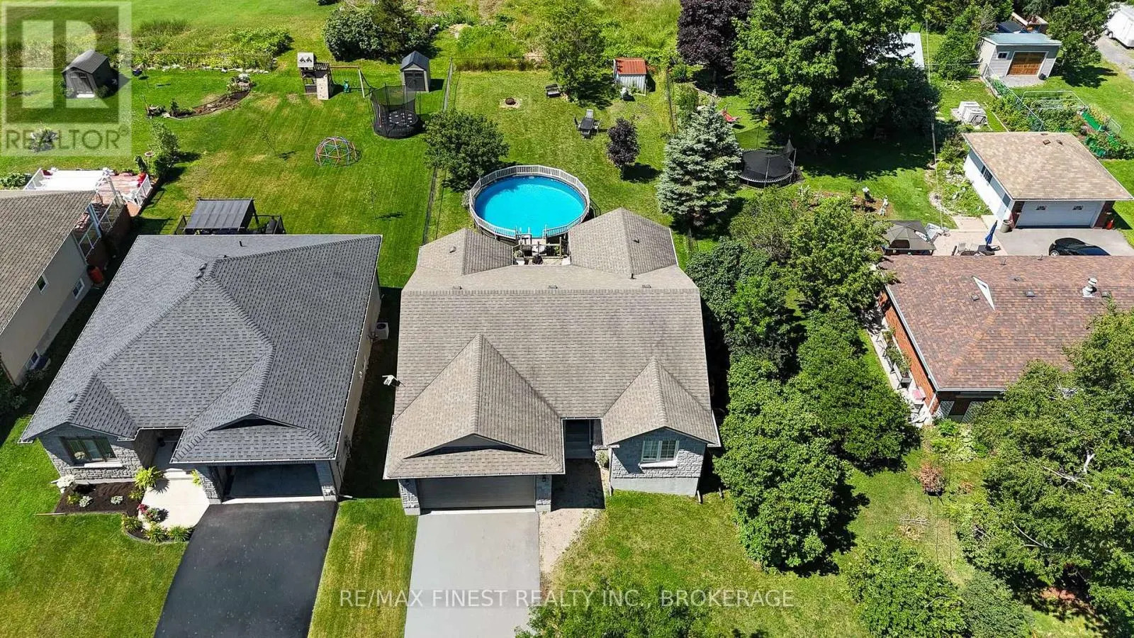 23 CREIGHTON DRIVE
