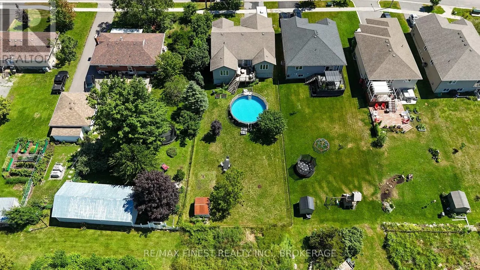 23 CREIGHTON DRIVE