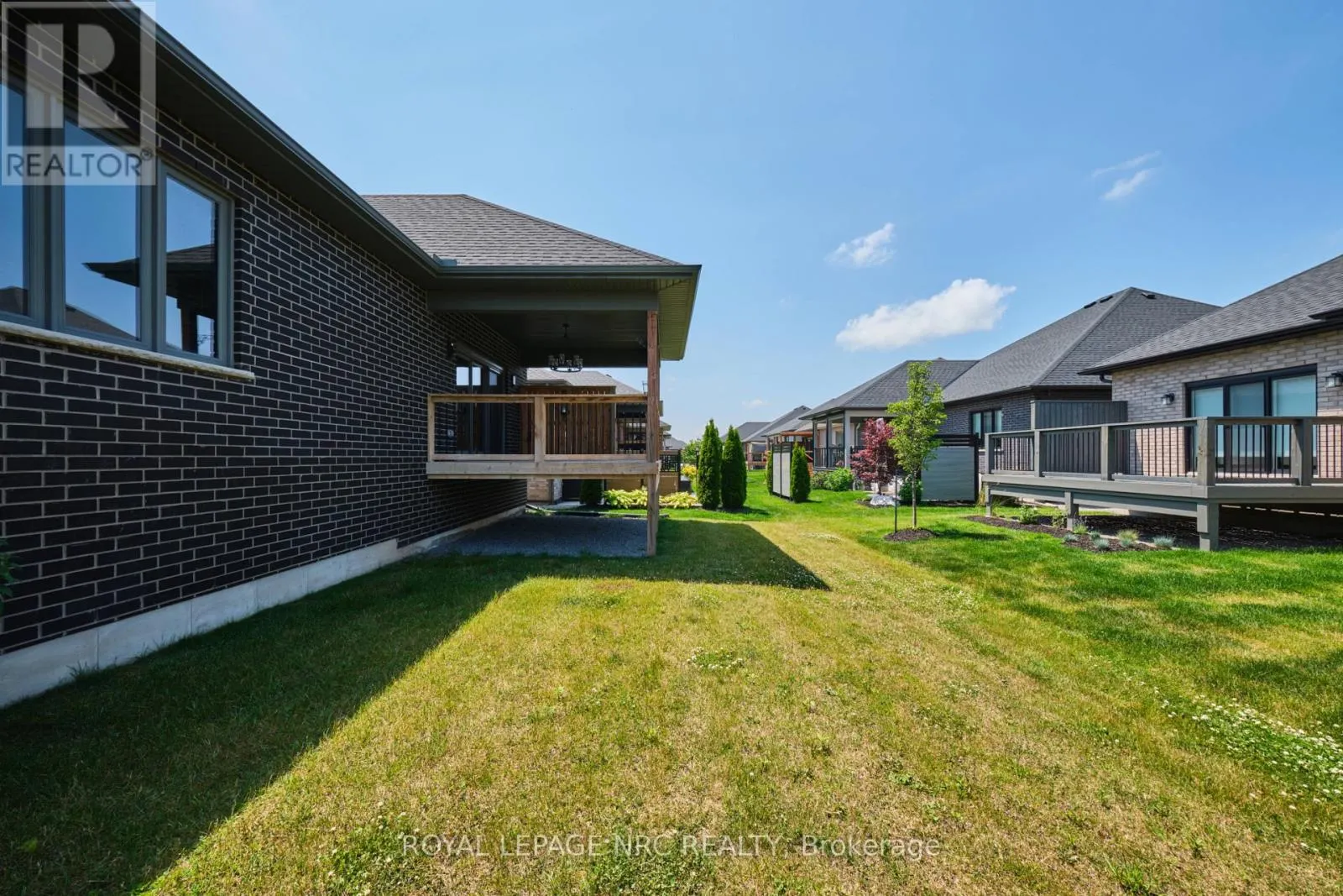 53 CARRICK TRAIL