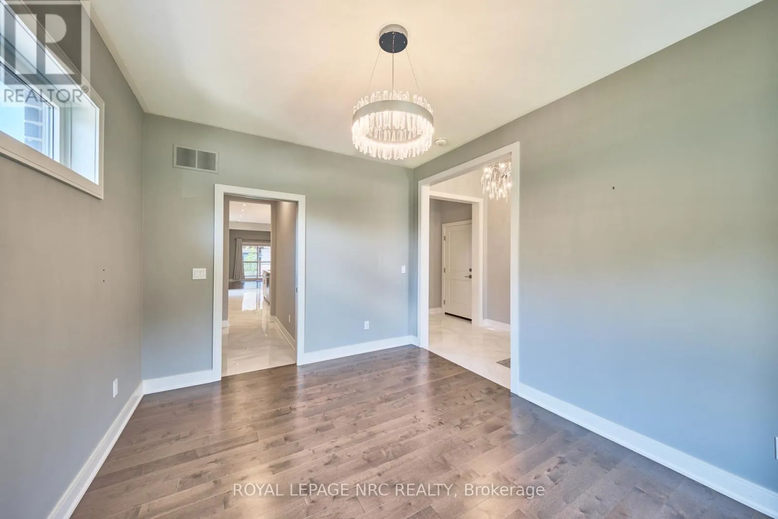 53 CARRICK TRAIL