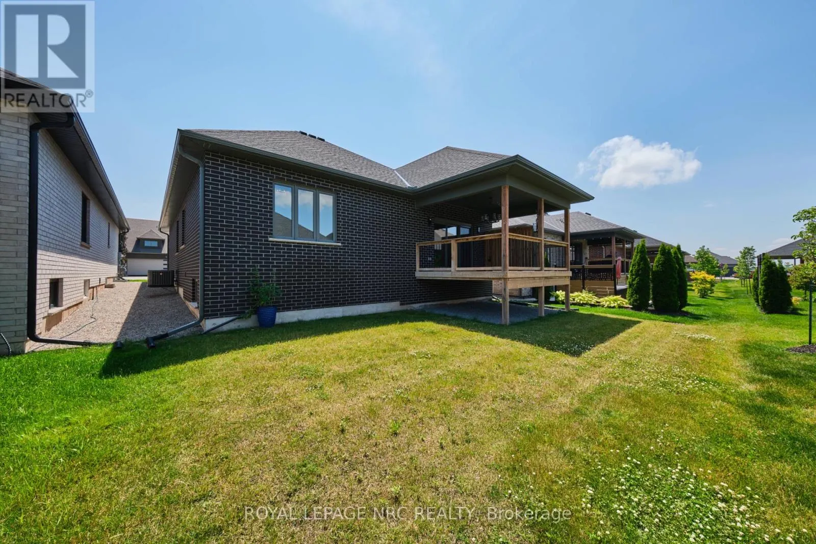 53 CARRICK TRAIL