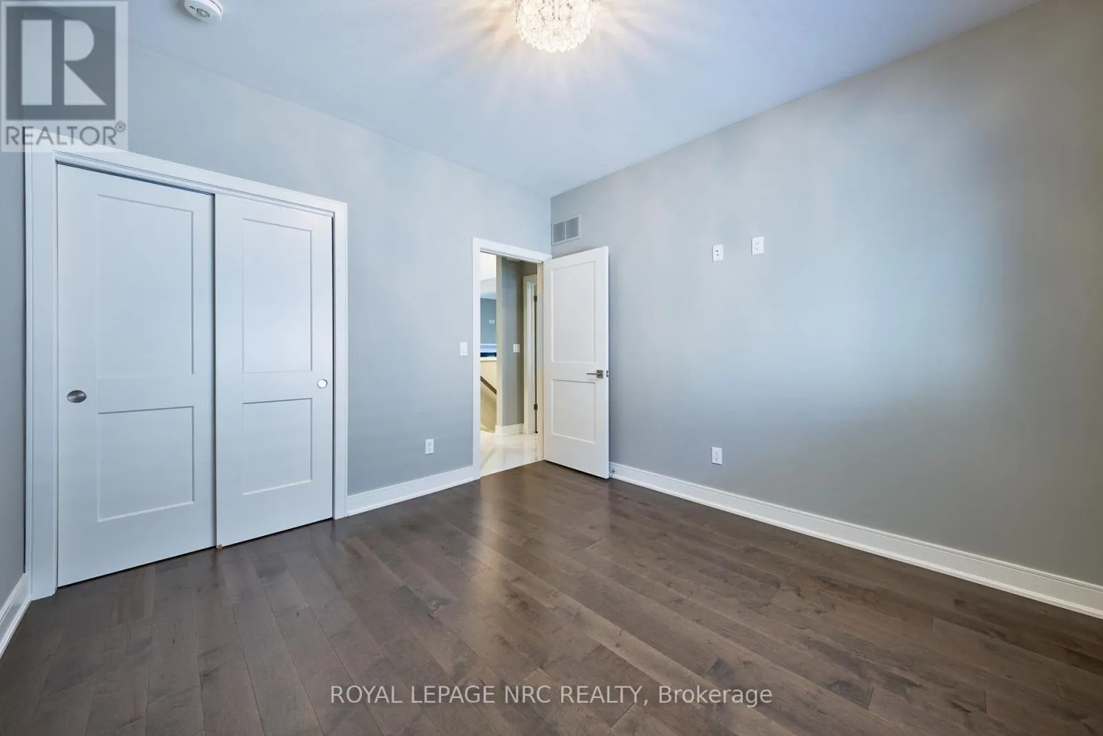53 CARRICK TRAIL